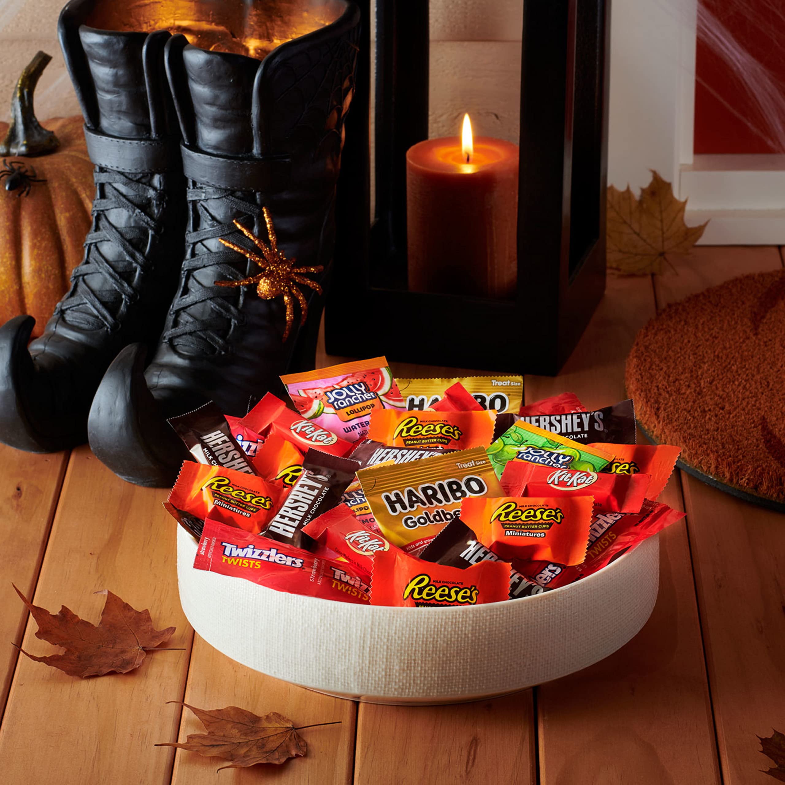 Hershey's Miniatures Assorted Chocolate Candy Bag - 23.36 oz (75 Pieces) - Perfect for Halloween Treats, Party Favors & Office Snacks