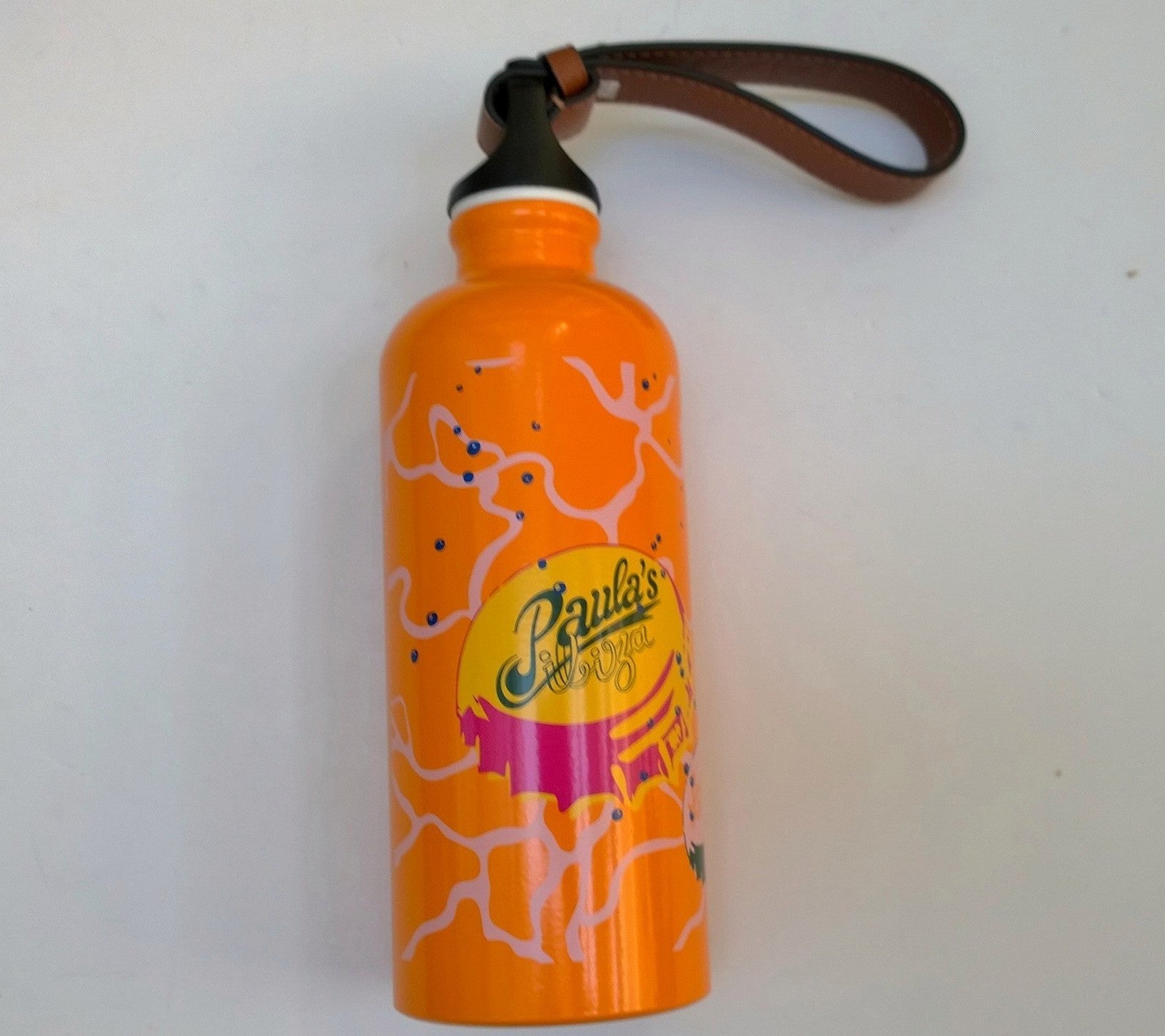 Loewe Paula's Ibiza SIGG Insulated Water Bottle with Caps - Leakproof Stainless Steel for Travel, Gym & Outdoor Adventures