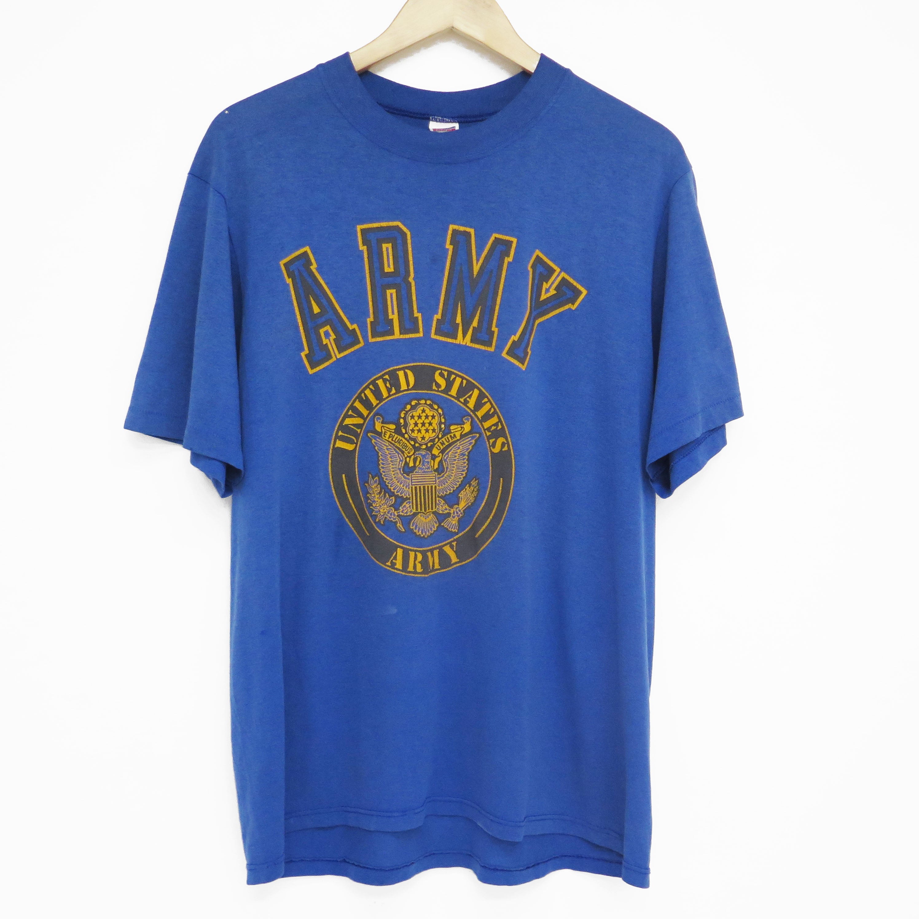 Vintage 80s US Army Emblem T-Shirt - Size XL - Retro Military Graphic Tee for Men - Casual Wear & Collectible Fashion