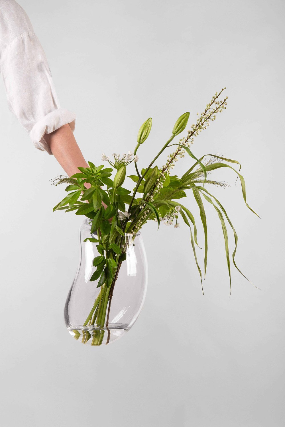 Noom Gutta Boon Vase - Modern Ceramic Home Decor for Living Room, Bedroom & Office