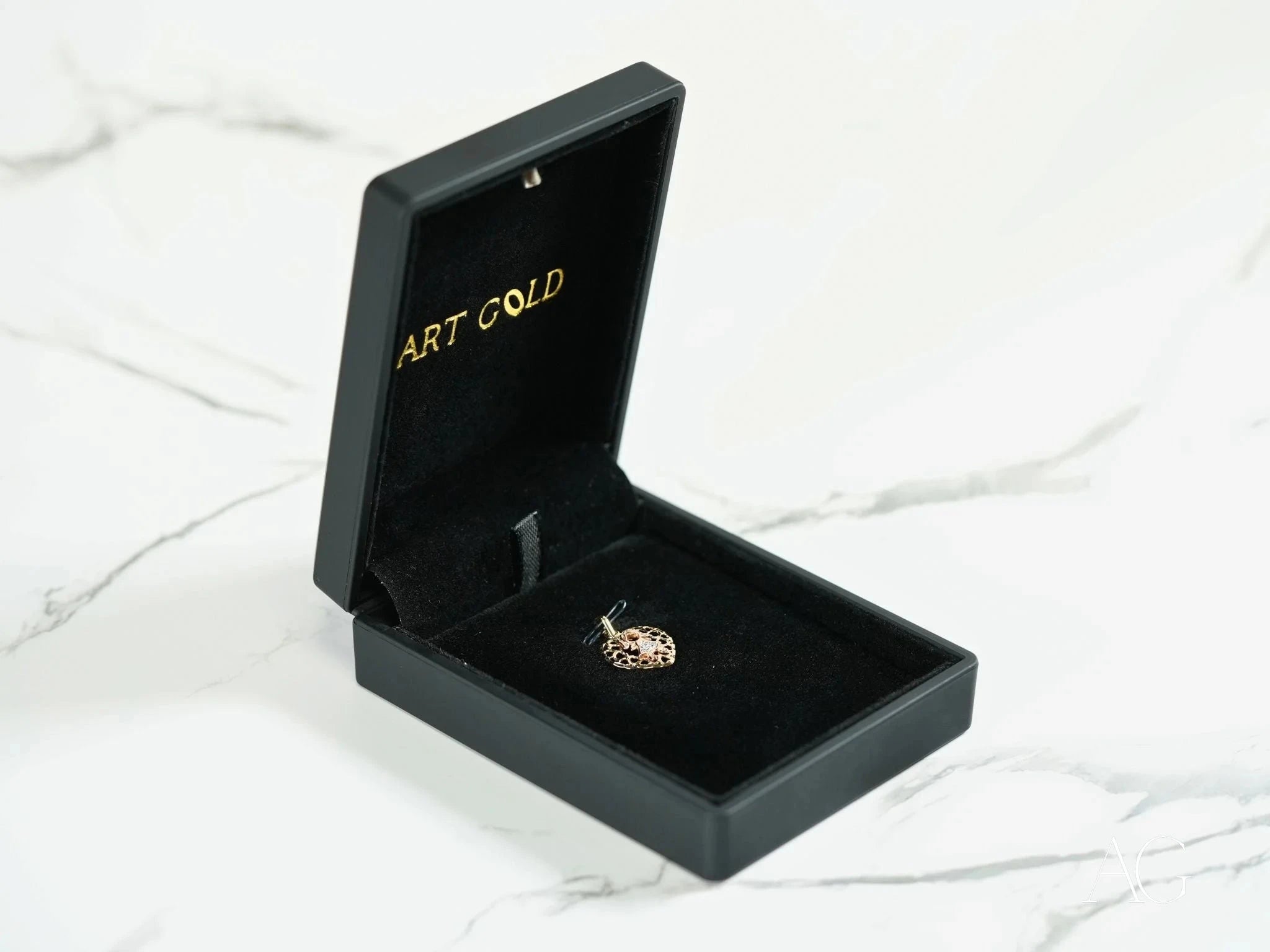 Golden H Doll: Elegant Gold Doll Pendant Necklace for Women - Perfect Gift for Birthdays, Anniversaries & Special Occasions