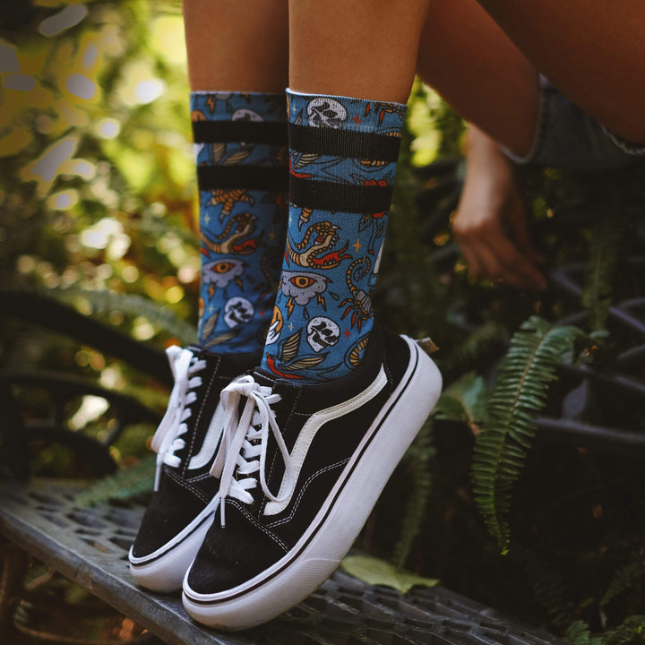 American Socks Signature Lowlife Mid High - Comfortable Casual & Athletic Socks for Men & Women - Perfect for Everyday Wear, Sports & Outdoor Activities