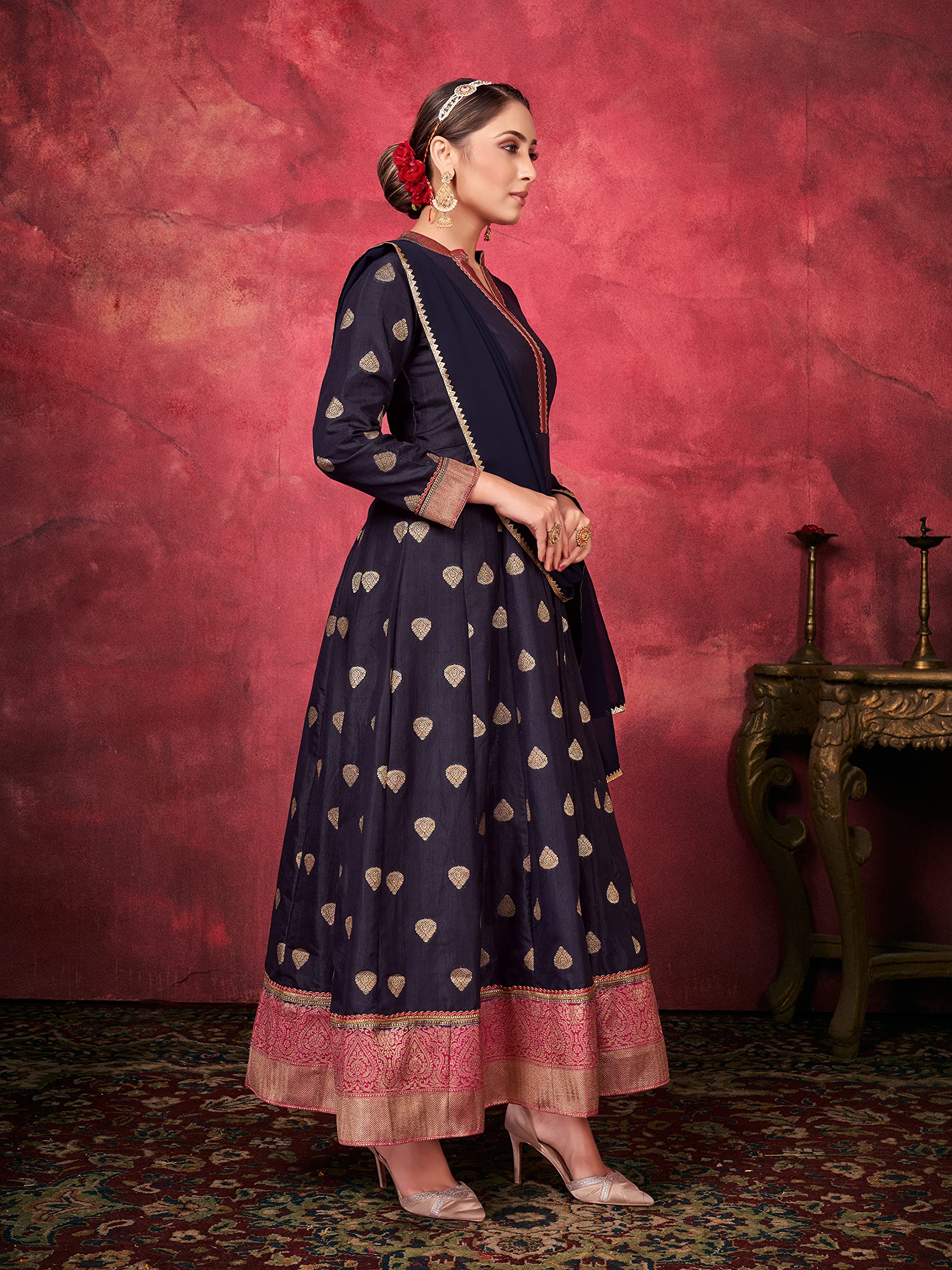 Plus Size Indian Pakistani Kurti for Women with Dupatta | Art Silk Woven Kurta Kurtis Dress - Elegant & Comfortable Ethnic Wear for Parties, Weddings & Festivals