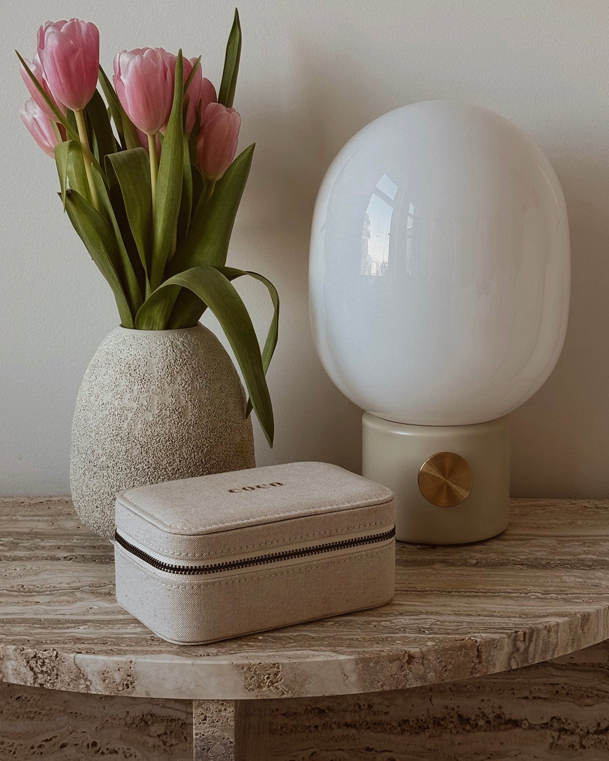 Elegant Jewelry Box with Soft Linen Interior - Perfect for Organizing Necklaces, Rings & Earrings | Gift Idea for Women | Home Decor & Travel Storage Solution