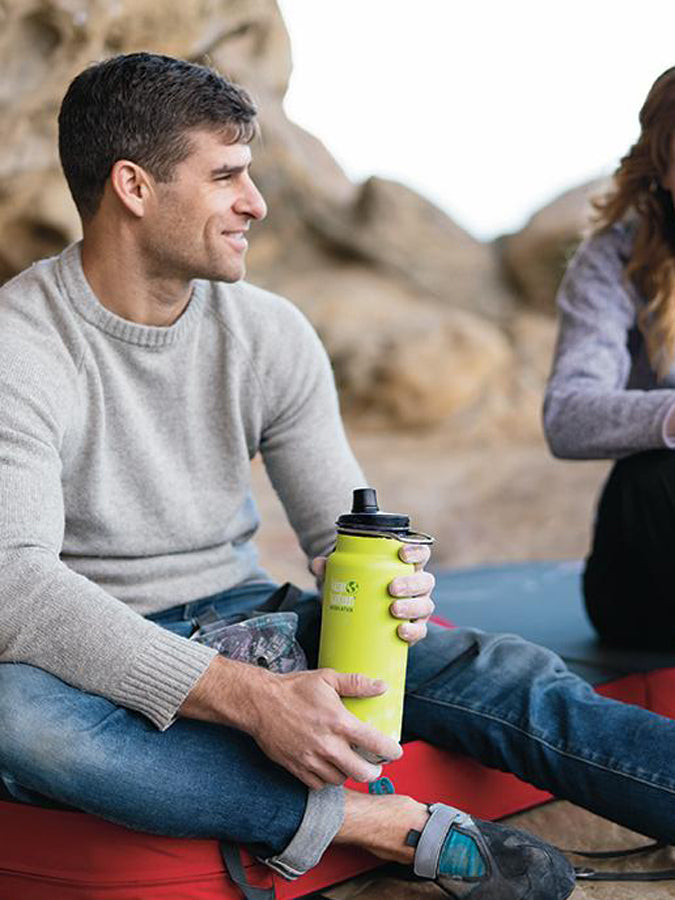 Klean Kanteen TKWide 32oz (946ml) Insulated Stainless Steel Water Bottle with Leak-Proof Chug Cap - Perfect for Hiking, Gym & Outdoor Adventures