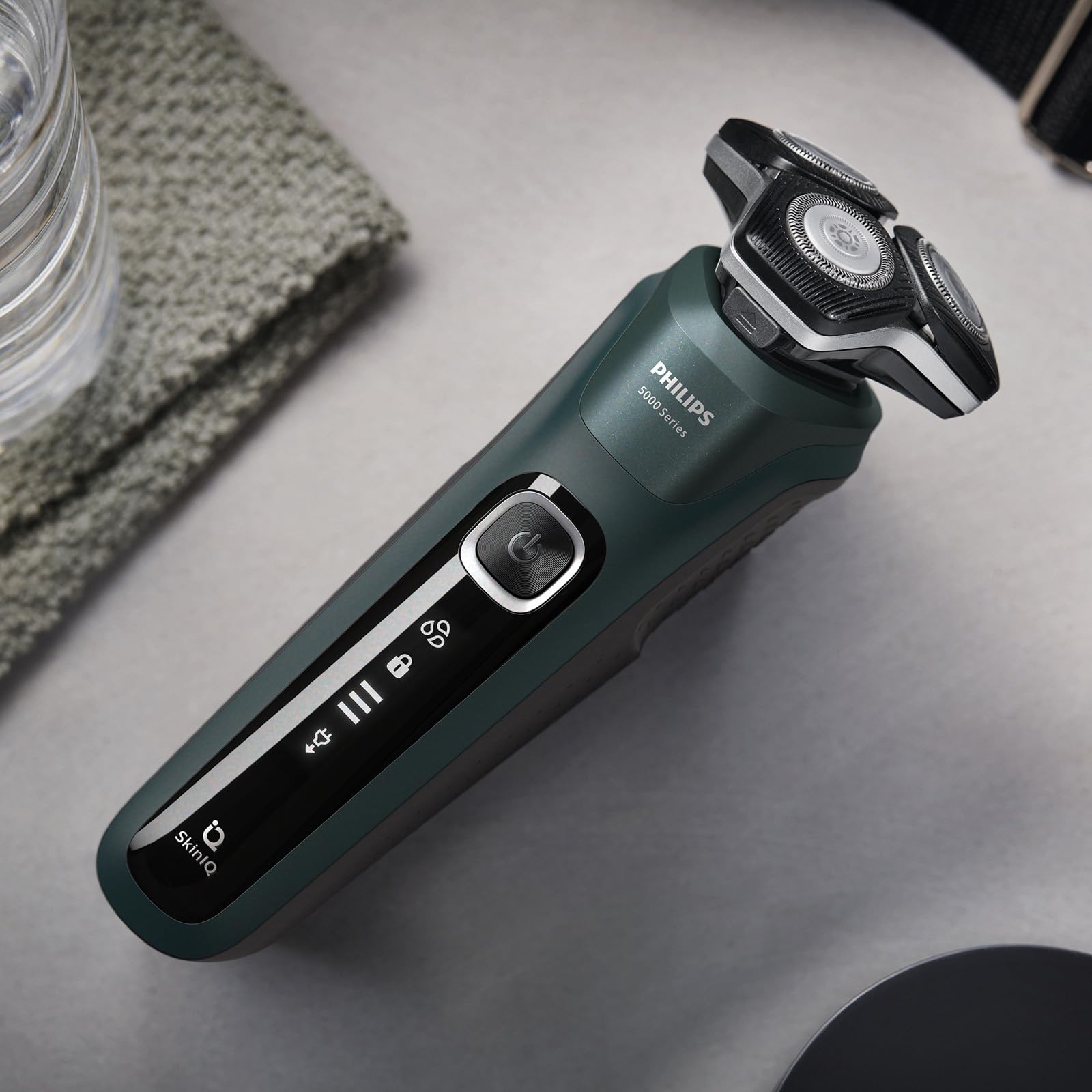 Philips Series 5000 Electric Shaver for Men - Wet & Dry Cordless Razor with Pop-Up Trimmer, Charging Station & Travel Case (Model S5884/35) - Perfect for Home Use, Travel & Daily Grooming