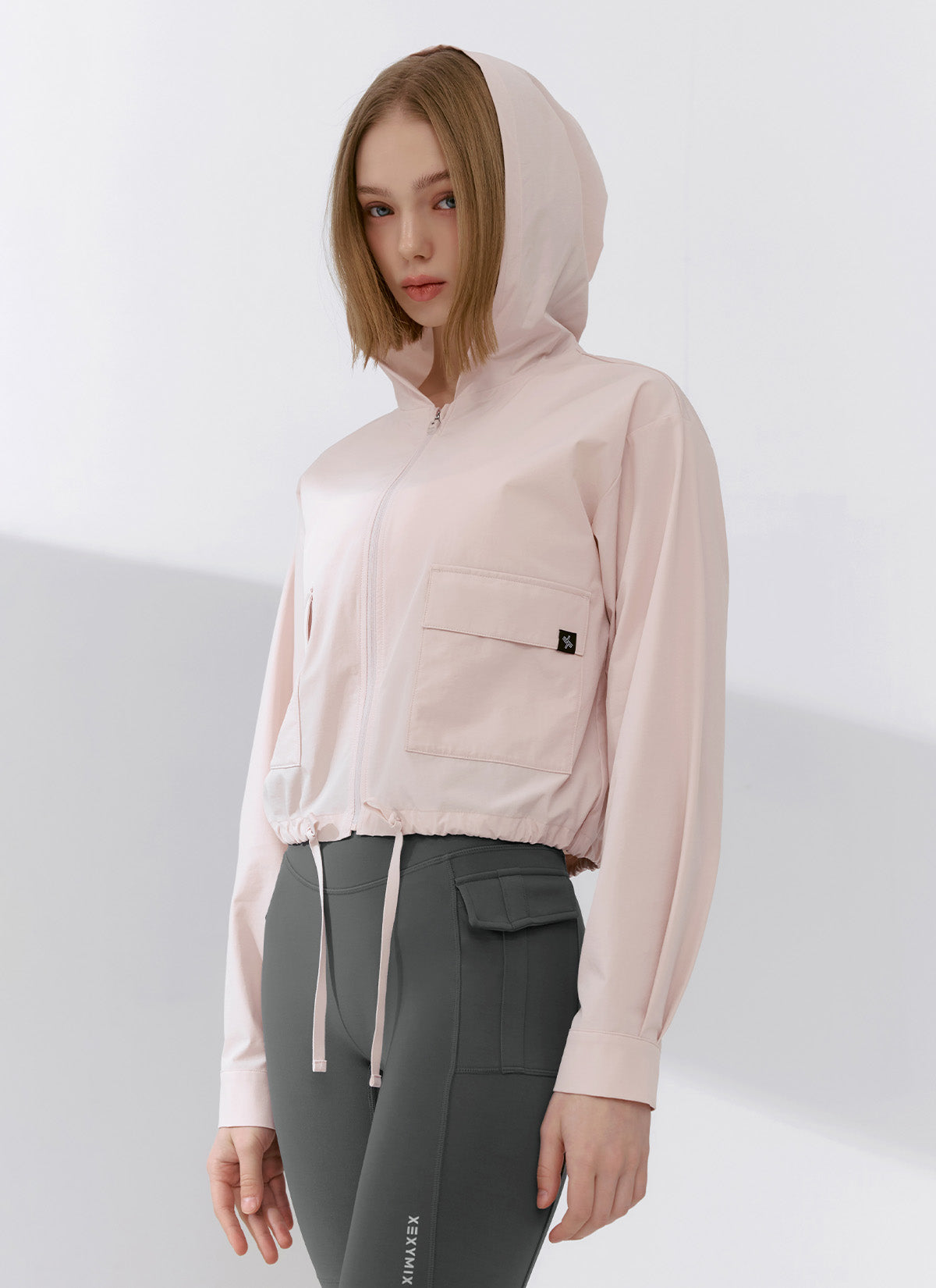 Lightweight Woven Hooded Crop Jacket for Women - Stylish Outerwear for Spring & Fall - Perfect for Casual Outings, Layering & Streetwear Fashion