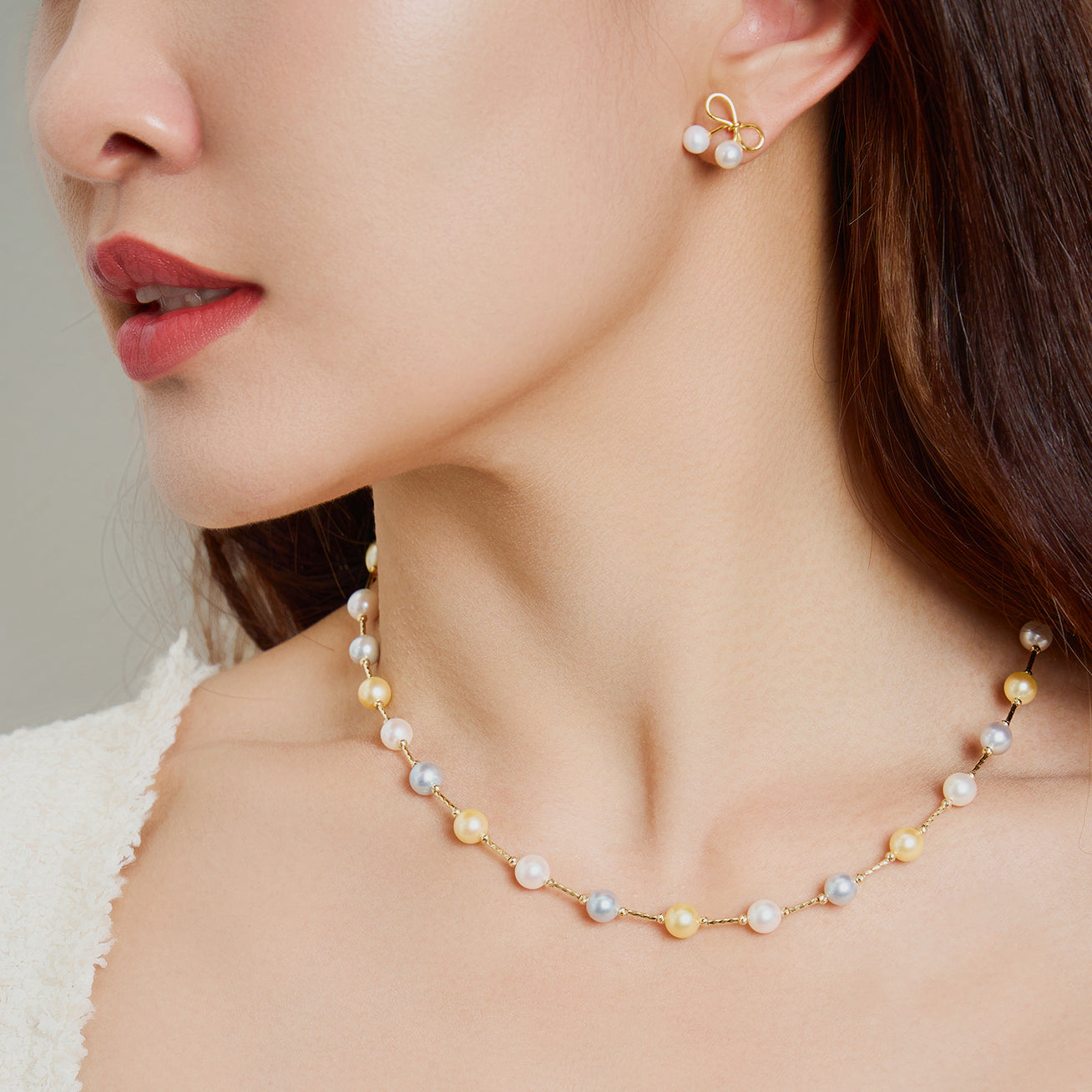 18K Solid Gold Saltwater Pearl Necklace KN00300 | Elegant Women's Jewelry Gift for Wedding, Anniversary & Special Occasions