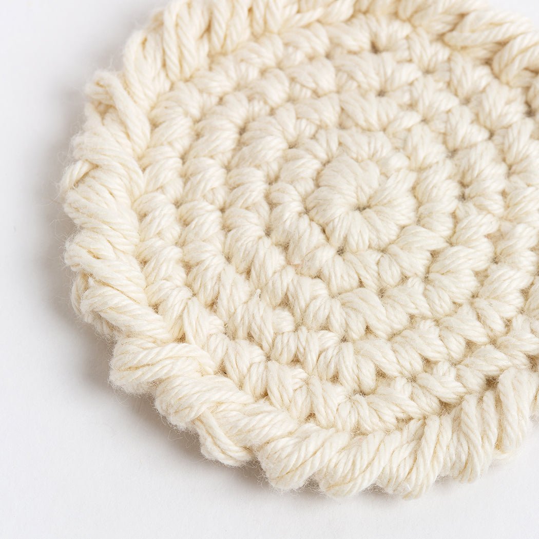 Days of the Week Cotton Pads and Crochet Bag Kit - DIY Craft Set for Beginners, Handmade Gift Idea for Women, Perfect for Home Decor & Organizing Jewelry