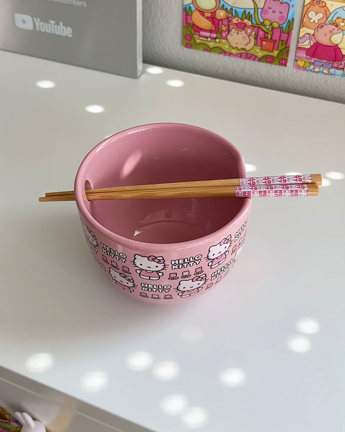 Hello Kitty Pink Ramen Bowl - Cute Kawaii Ceramic Noodle Soup Bowl with Chopsticks (20 oz) | Perfect for Anime Lovers, Japanese Food Enthusiasts & Gift Giving