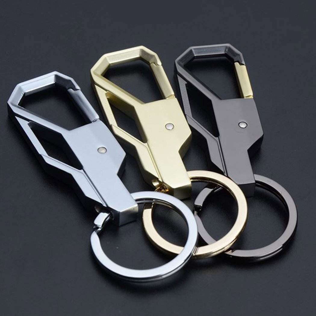 Stylish Men's Minimalist Metal Keychain - Durable Car & Office Key Ring - Perfect Gift for Him (Gold) - Ideal for Everyday Use, Travel & Business Accessories