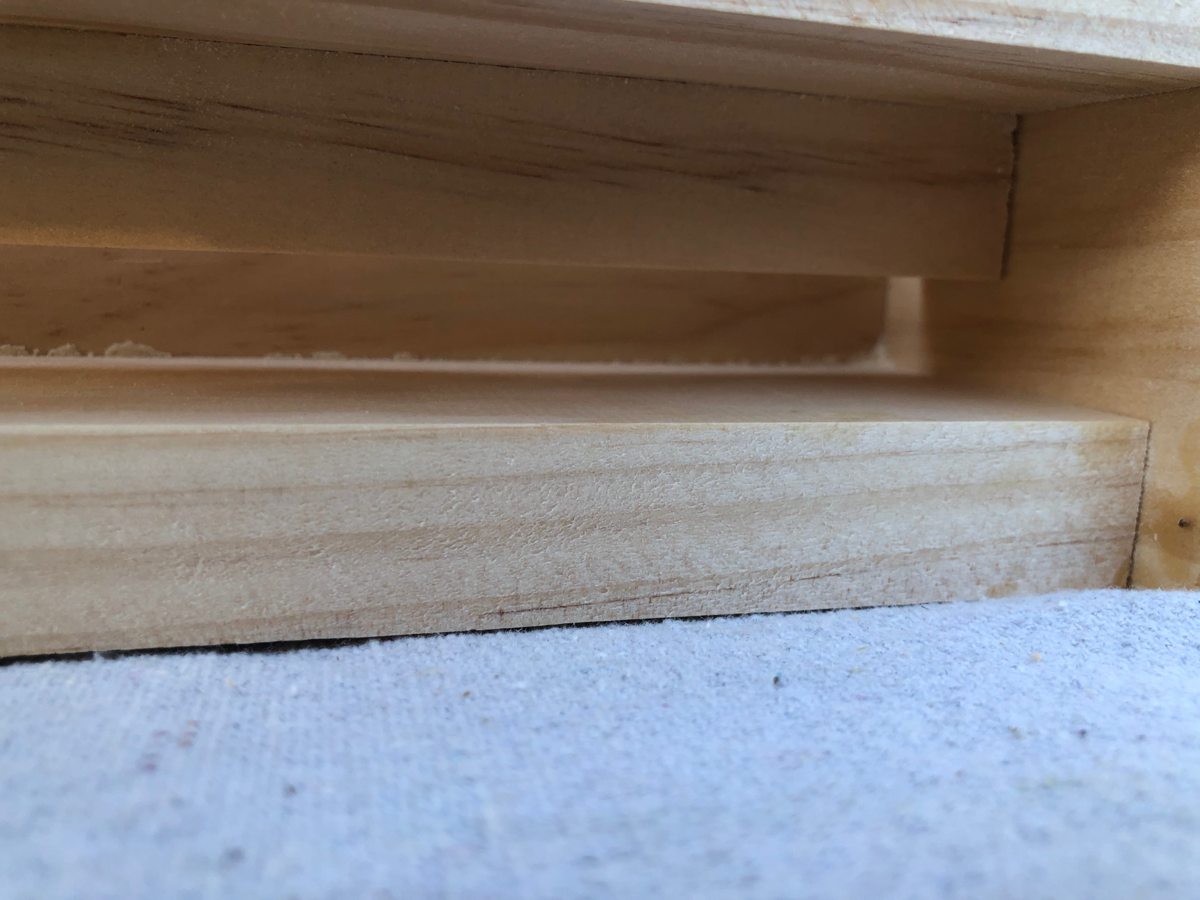 Fortress Bottom Board™ - Durable Beehive Base for Beekeeping | Weather-Resistant & Sturdy Design | Perfect for Backyard Beekeepers & Apiaries | (Shipping in 2 Weeks)