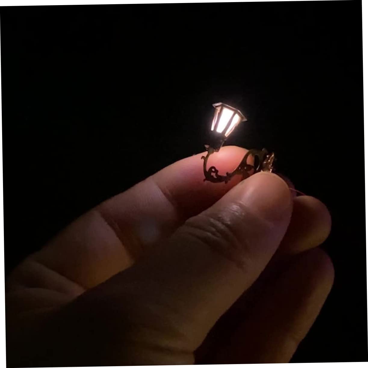KITANDOVE 5pcs Mini Wall Sconce LED Light - ABS Stainless Steel Miniature House Lamp for Diorama, Dollhouse, Train Set & Model Railroad Scenes
