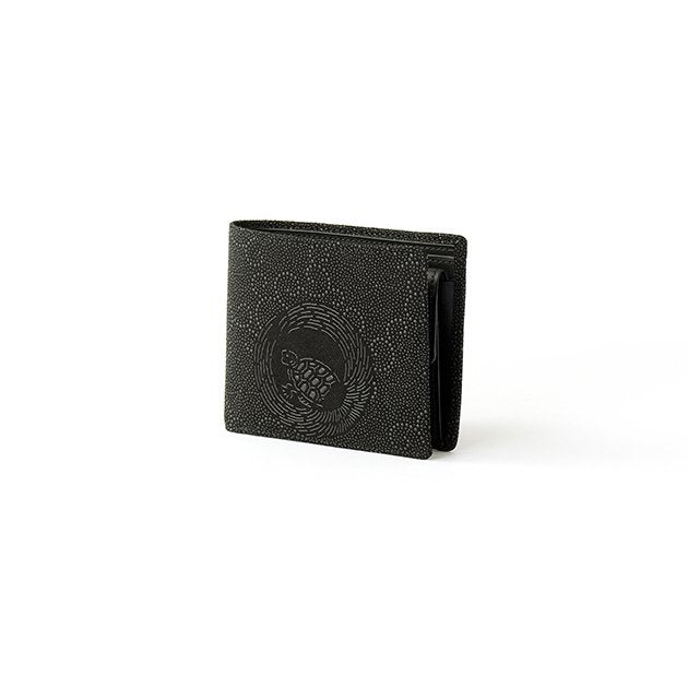 Premium Japanese Deerskin Leather Wallet with Urushi Lacquer - Crane & Turtle Design in Gray & Black | Handmade in Japan | Elegant Fold Wallet for Men & Women | Perfect for Gifts, Travel & Everyday Use