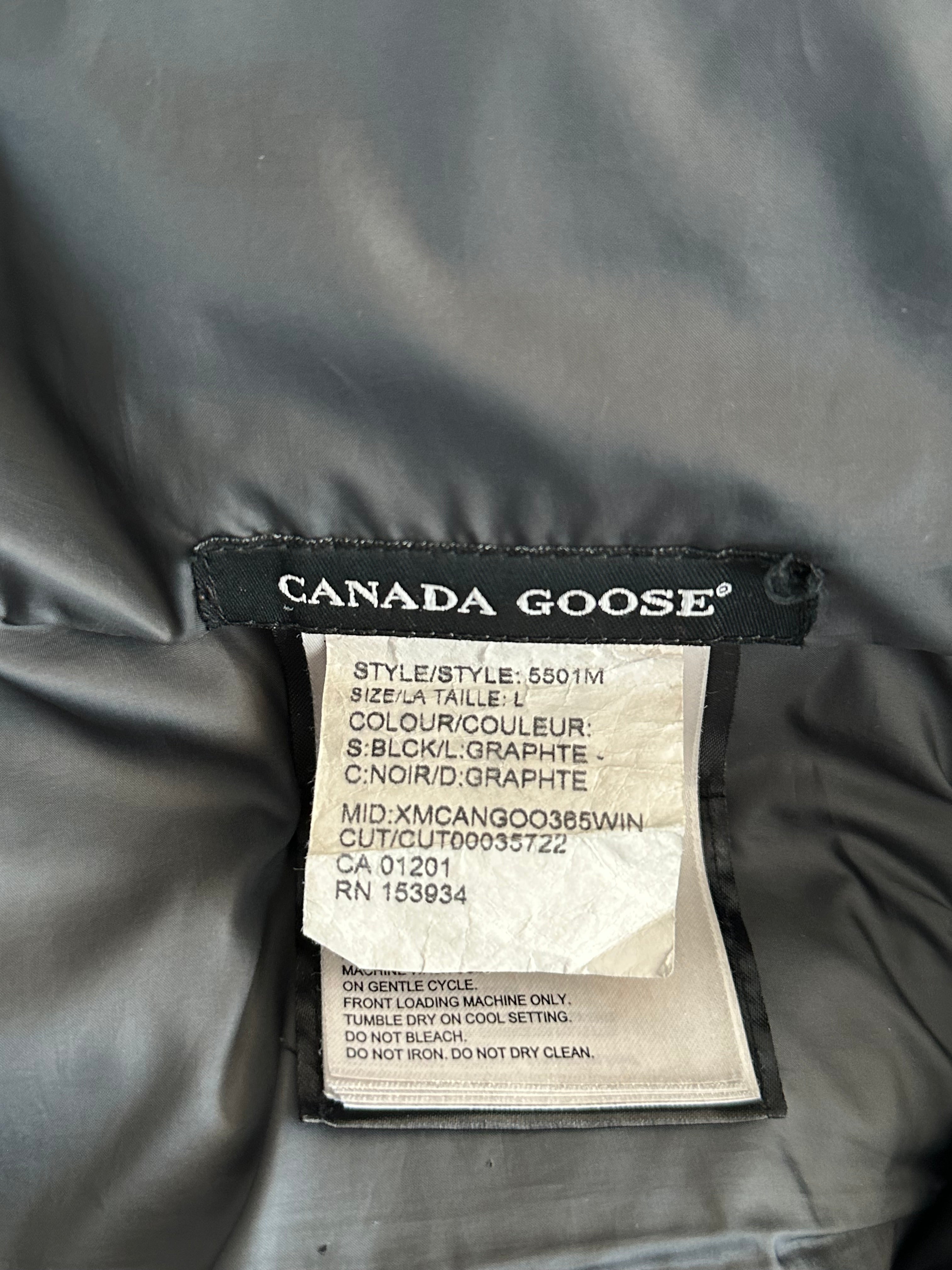 Canada Goose Black Brookvale Men's Waterproof Winter Jacket - Lightweight Insulated Parka for Extreme Cold Weather - Perfect for Skiing, Hiking & Outdoor Adventures