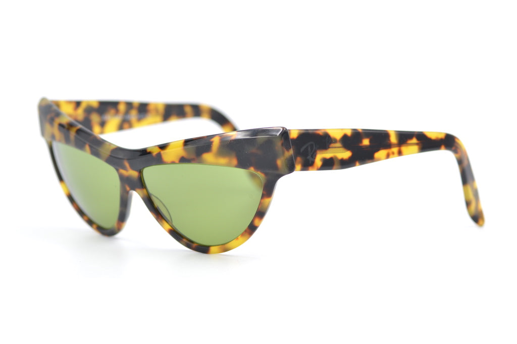RayBan Onyx WO 806 Sunglasses - Classic Aviator Style with Polarized Lenses for Men & Women - Perfect for Driving, Travel, and Outdoor Activities
