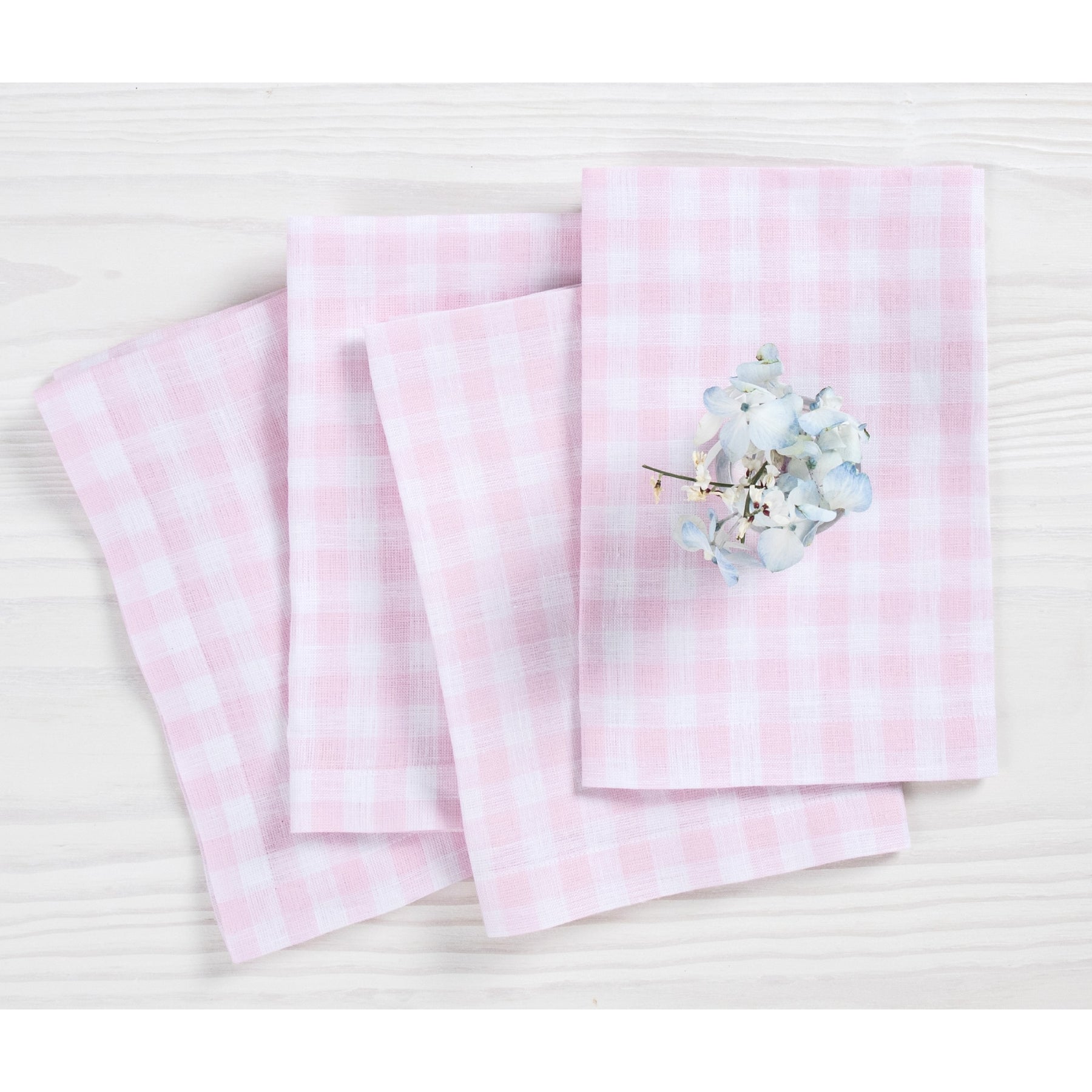 Premium Gingham Checkered Napkins Set of 4 - 100% Cotton Kitchen & Dining Cloth for Parties, Picnics, and Everyday Use