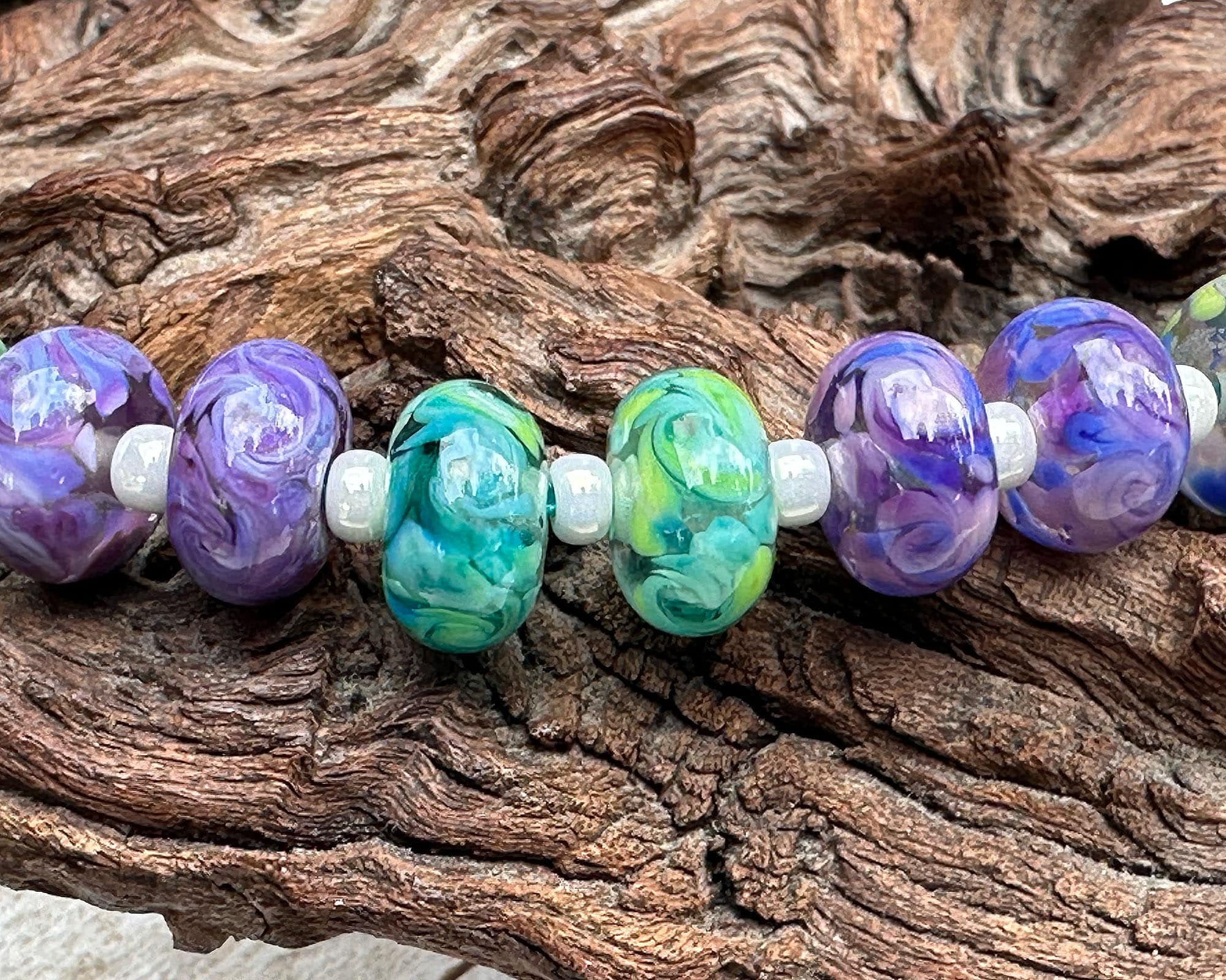 14-Piece Purple and Green Twisted Lampwork Glass Beads Set for Jewelry Making - DIY Bracelets, Necklaces, and Crafts (SRA)