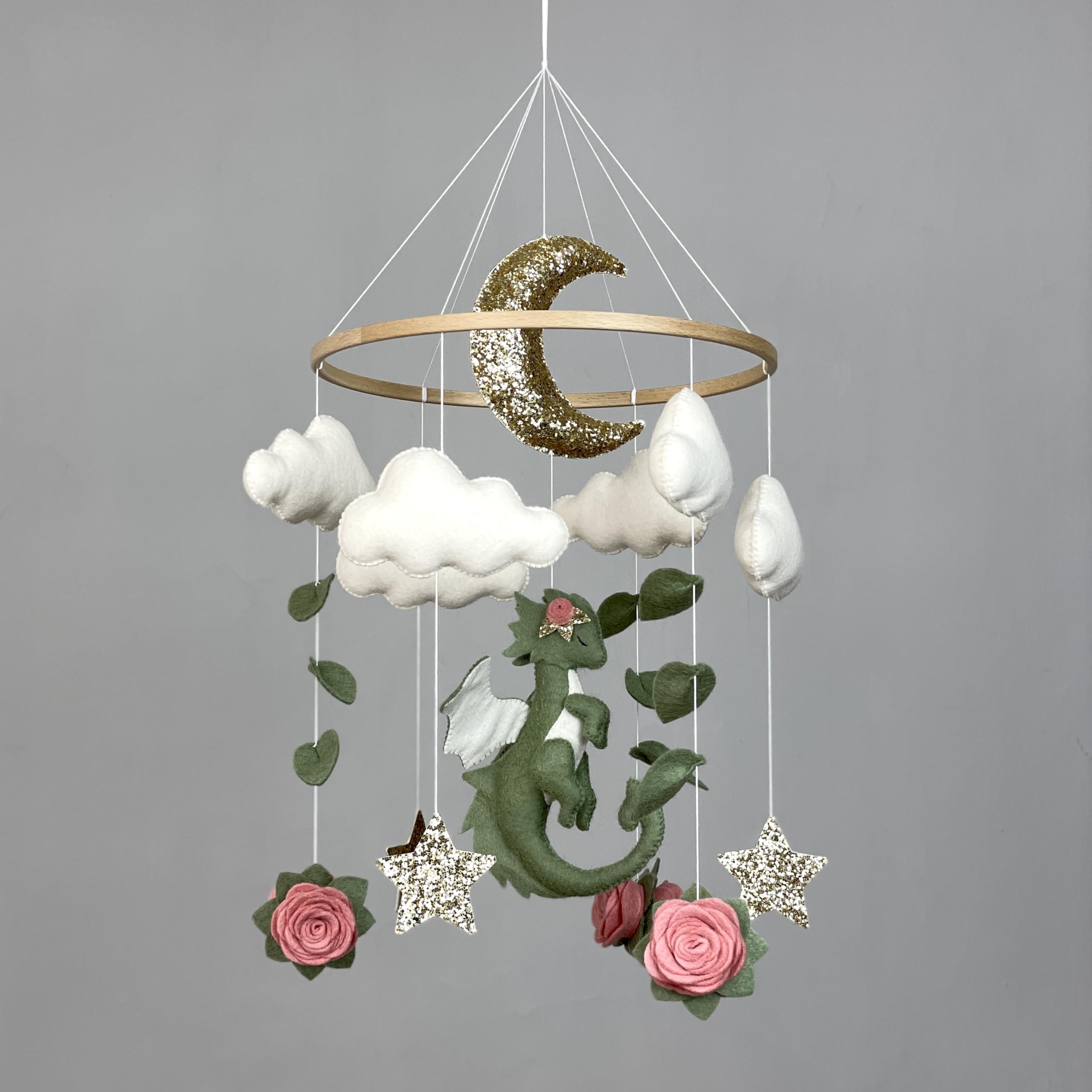 **Green Dragon Felt Hanging Mobile for Baby Crib – Fantasy Nursery Decoration, Baby Shower Gift for Girls – Perfect for Newborn Rooms & Themed Nurseries**