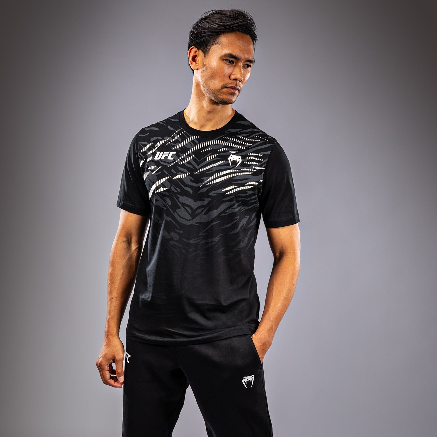 Venum UFC Fusion Men's Replica Short Sleeve T-Shirt - Black | MMA Training & Fight Night Apparel