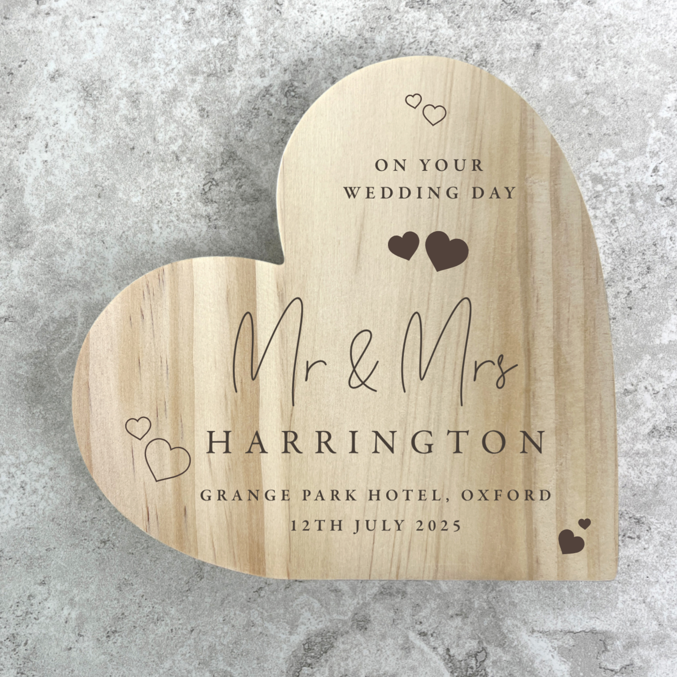 Personalized Wedding Script Text Wooden Freestanding Heart Sign - Rustic Home Decor for Weddings, Anniversaries & Romantic Gifts
