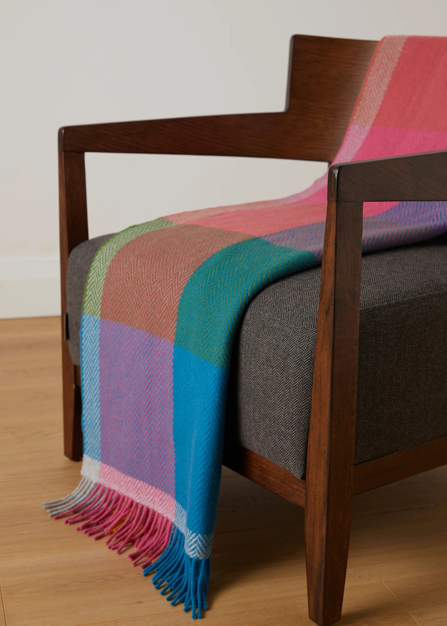Foxford Premium Cashmere and Lambswool Throw Blanket - Ultra Soft & Luxurious Winter Wrap for Sofa, Bed, and Travel - Perfect Gift for Home Decor & Cozy Nights