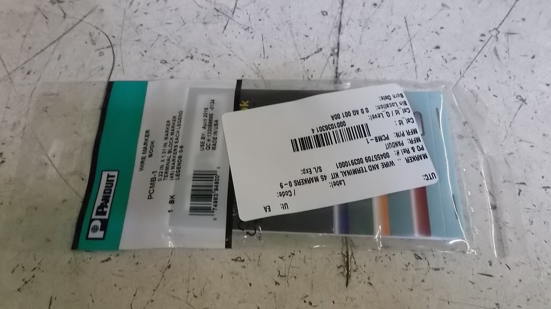 PANDUIT PCMB-1 Cable Identification Markers - Durable Wire Labels for Electrical, Network & Industrial Use - Perfect for Organizing Cables in Data Centers, Offices & Home Wiring