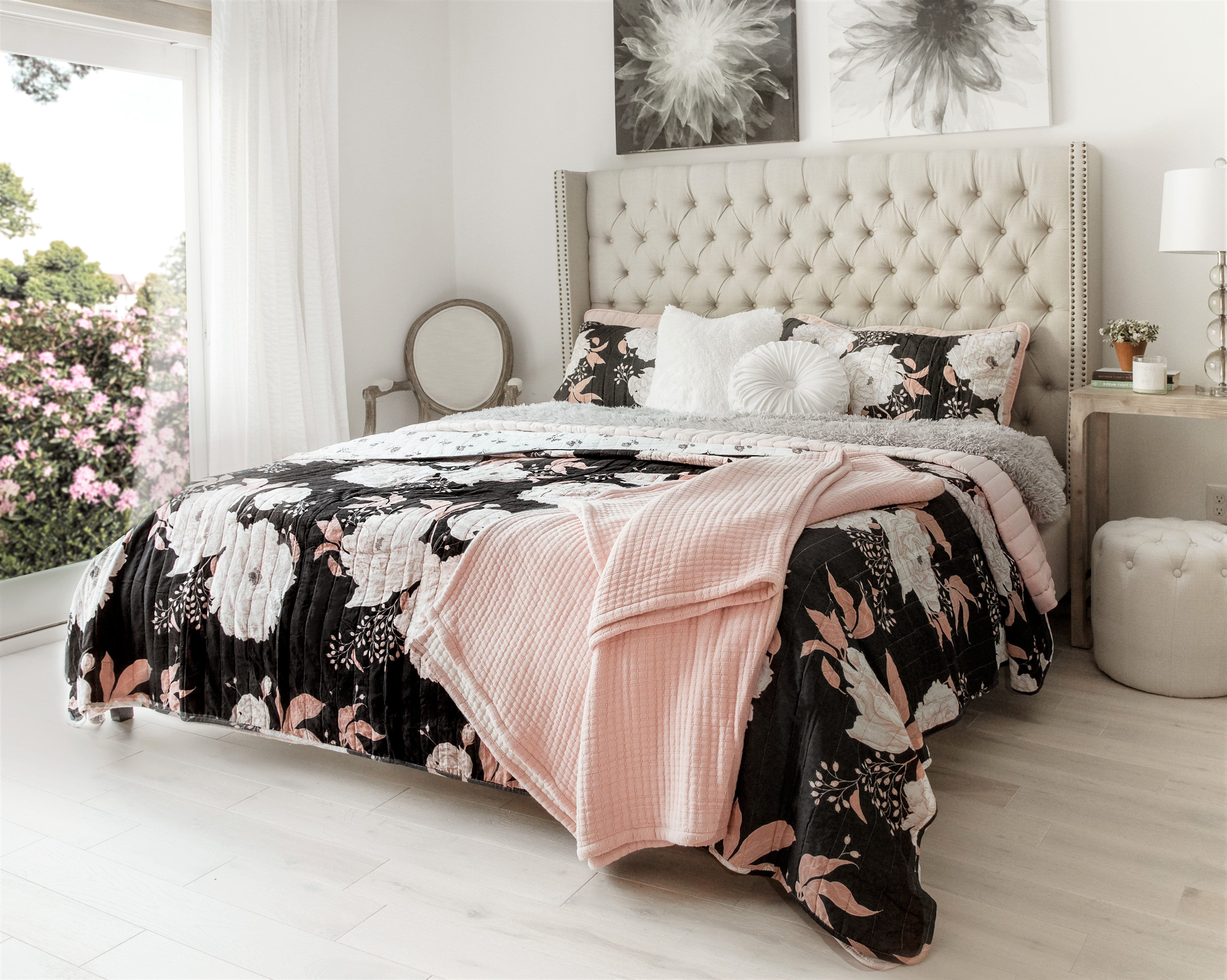 Soft Stripe All Season Quilt Coverlet Set - Lightweight Bedding for Year-Round Comfort - Perfect for Master Bedroom, Guest Room & Cozy Home Decor