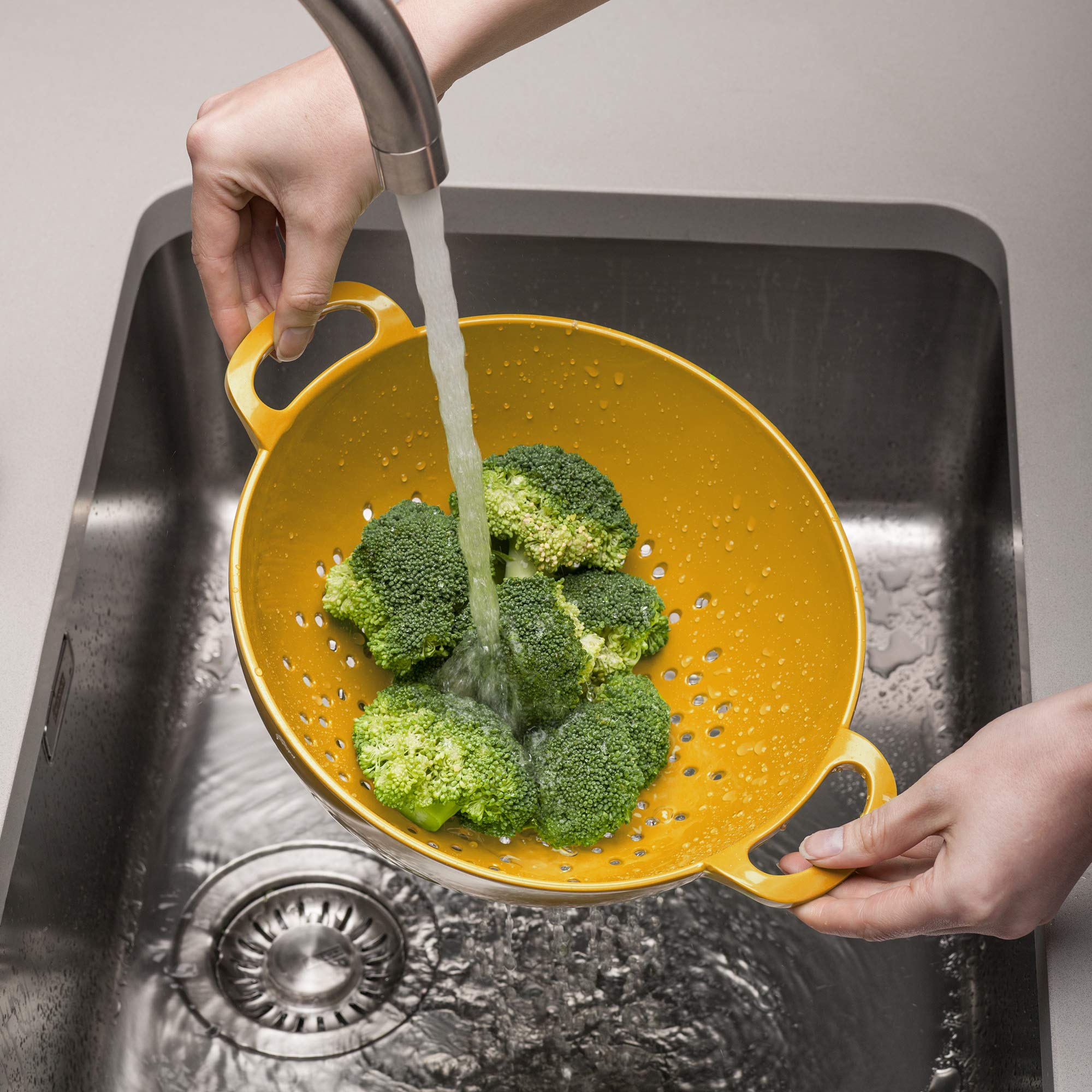 Premium Zeal Melamine Colander & Strainer - 9.5 Inch (24cm) Kitchen Tool - Durable Mustard Yellow Pasta Strainer for Cooking, Salad Washing & Food Prep - BPA-Free Dishwasher Safe Colander