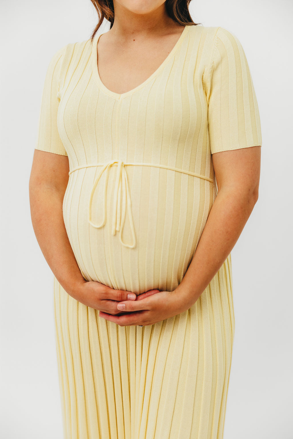 Oakley Ribbed Maxi Dress in Light Yellow - Bump Friendly Maternity Dress for Pregnancy, Comfortable Stretchy Fabric, Perfect for Baby Showers & Summer Outfits