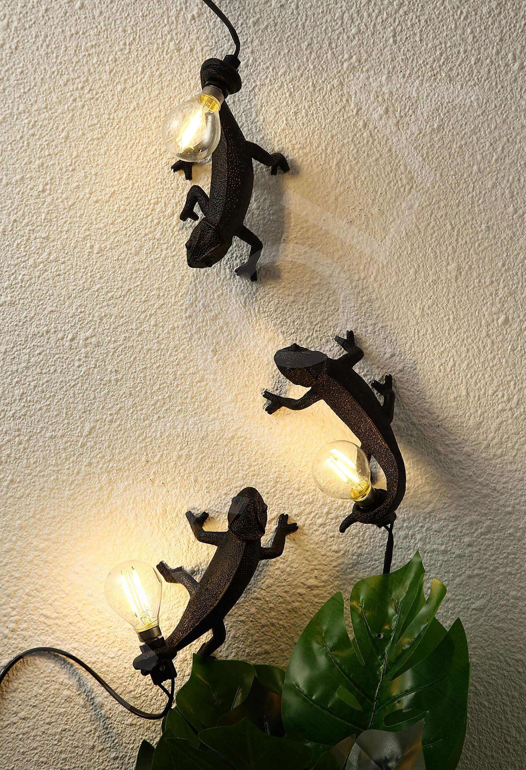 MAYOLA Modern Chameleon Table Lamp - Adjustable Desk Lamp, Night Light & Wall Light - Resin Reptile Lighting Fixture for Living Room, Bedroom, Office & Kids Room - Perfect for Study, Reading & Decoration (Wall Lamp, Black)