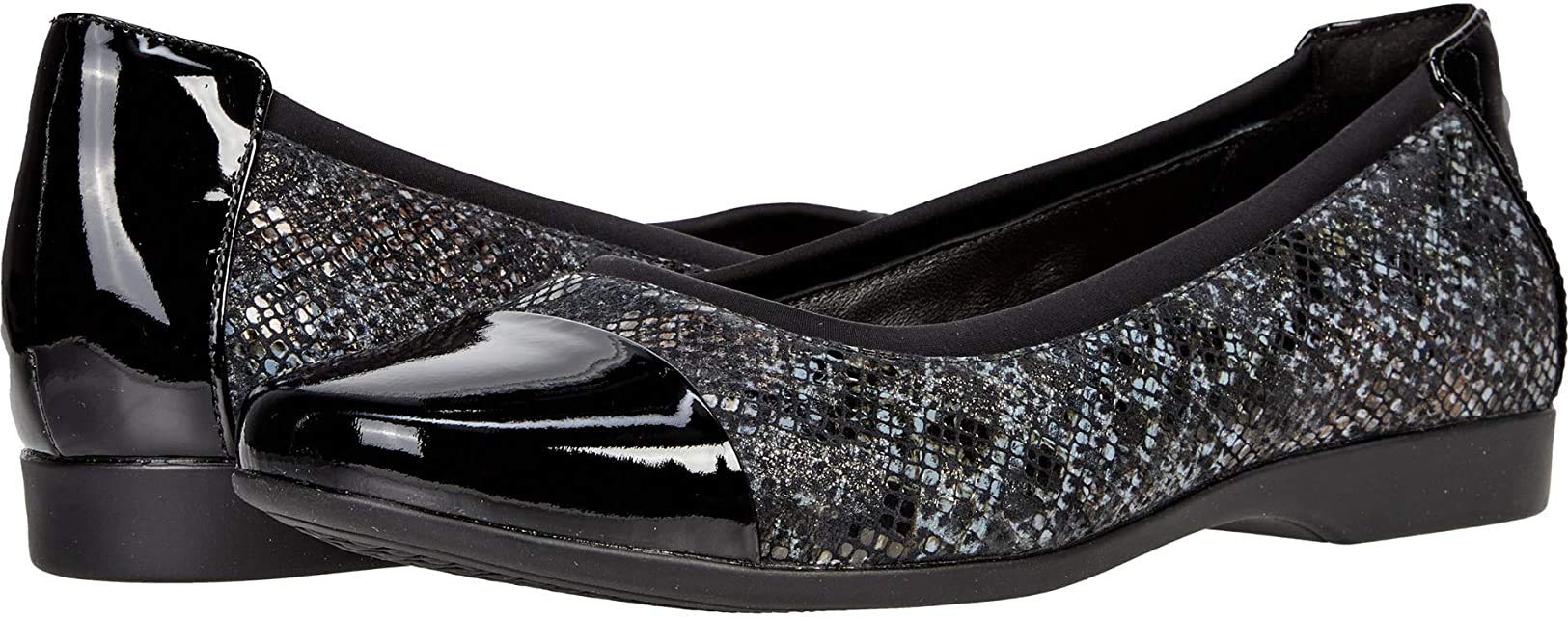 Clarks Women's Comfortable Closed Toe Sandals with Arch Support - Casual Summer Walking Shoes for Beach, Travel & Everyday Wear