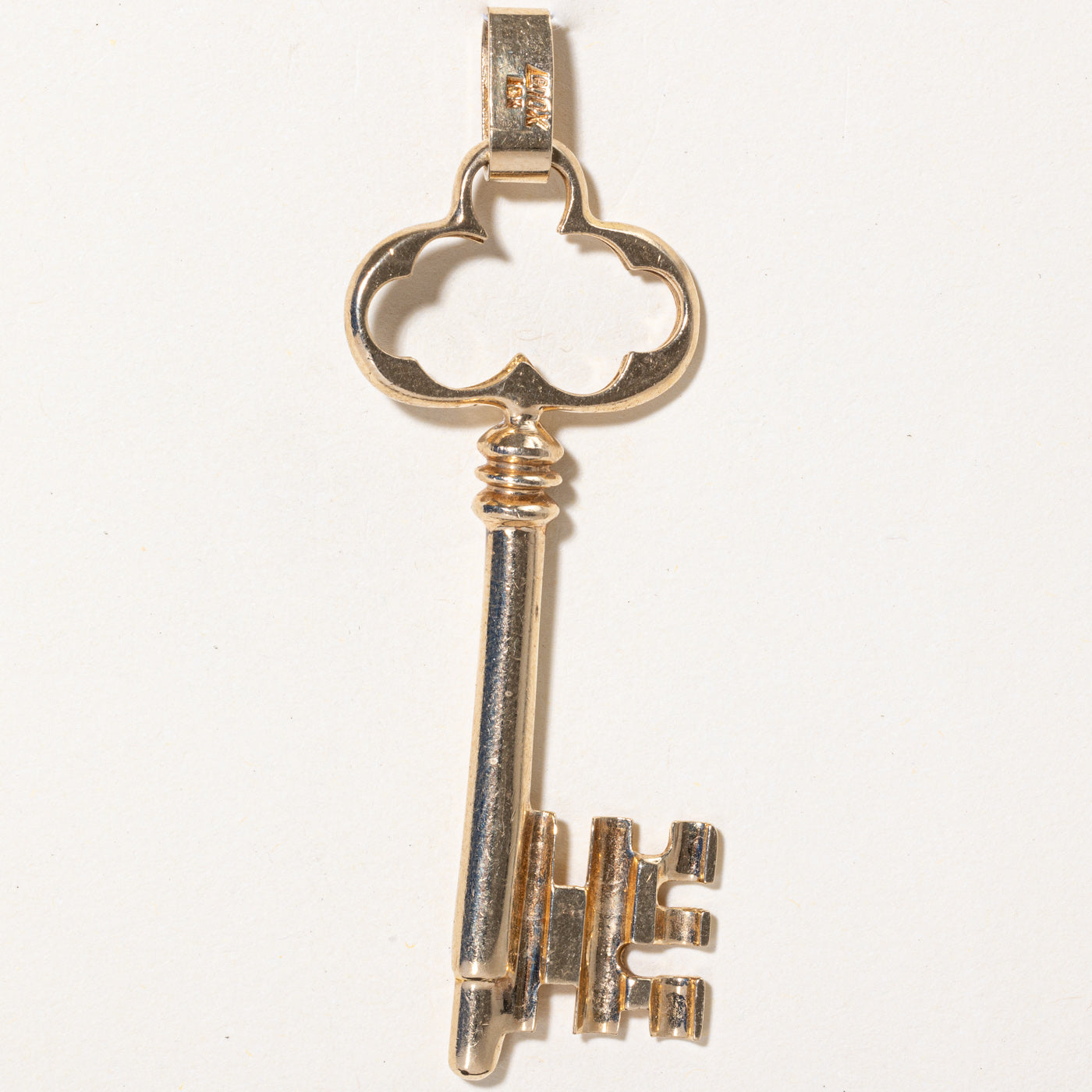10K Yellow Gold Key Pendant Necklace for Women - Elegant Jewelry Gift for Birthday, Anniversary & Special Occasions - Perfect for Layering or Everyday Wear