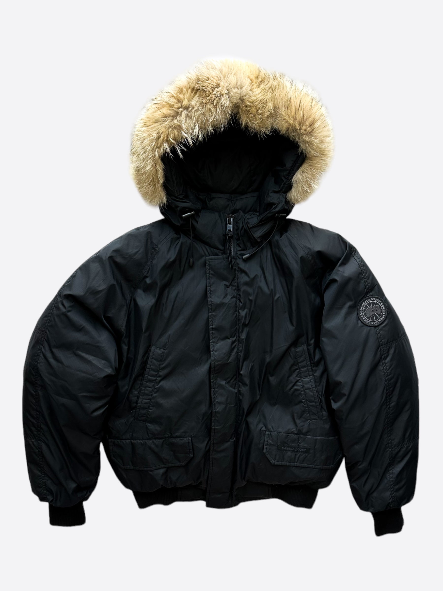 Canada Goose Black Yukon Black Label Men's Winter Jacket - Premium Waterproof Parka for Extreme Cold Weather - Perfect for Outdoor Adventures, Skiing & Urban Style