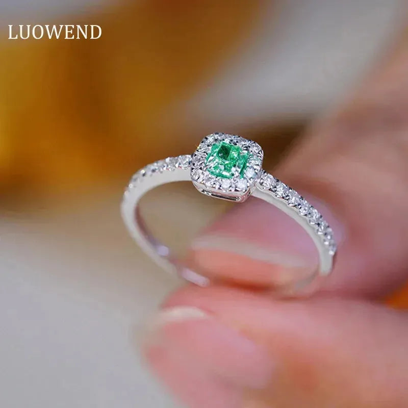 18K White Gold Natural Green Diamond Engagement Ring for Women - Luxury Wedding Jewelry, Elegant Proposal & Anniversary Gift, Perfect for Bridal & Special Occasions