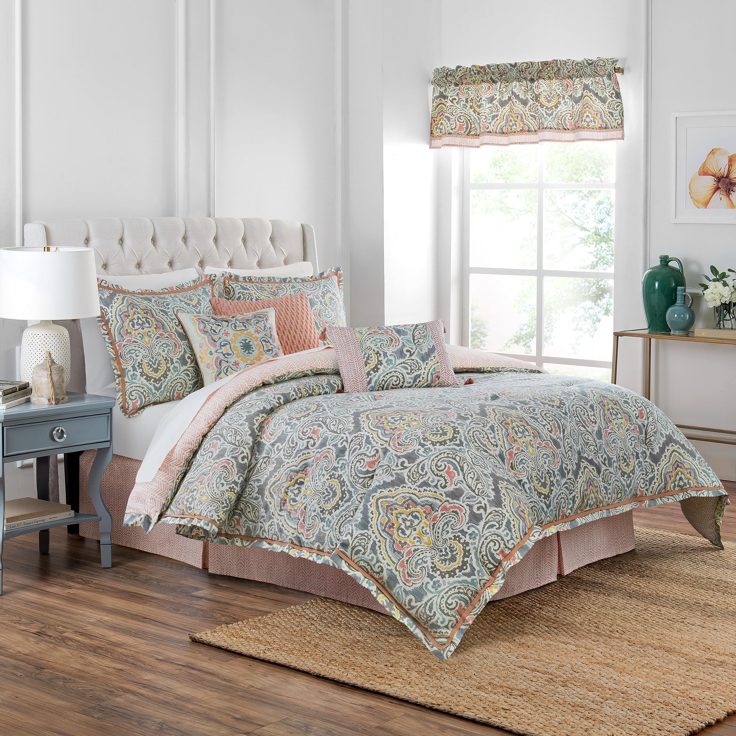 Waverly Artisanal Modern Farmhouse Damask 4-Piece Reversible Comforter Set - All Season King Size Bedding with Comforter, Bed Skirt & 2 Pillow Shams | Machine Washable Cotton Blend | Perfect for Guest Rooms, Master Bedrooms & Farmhouse Decor