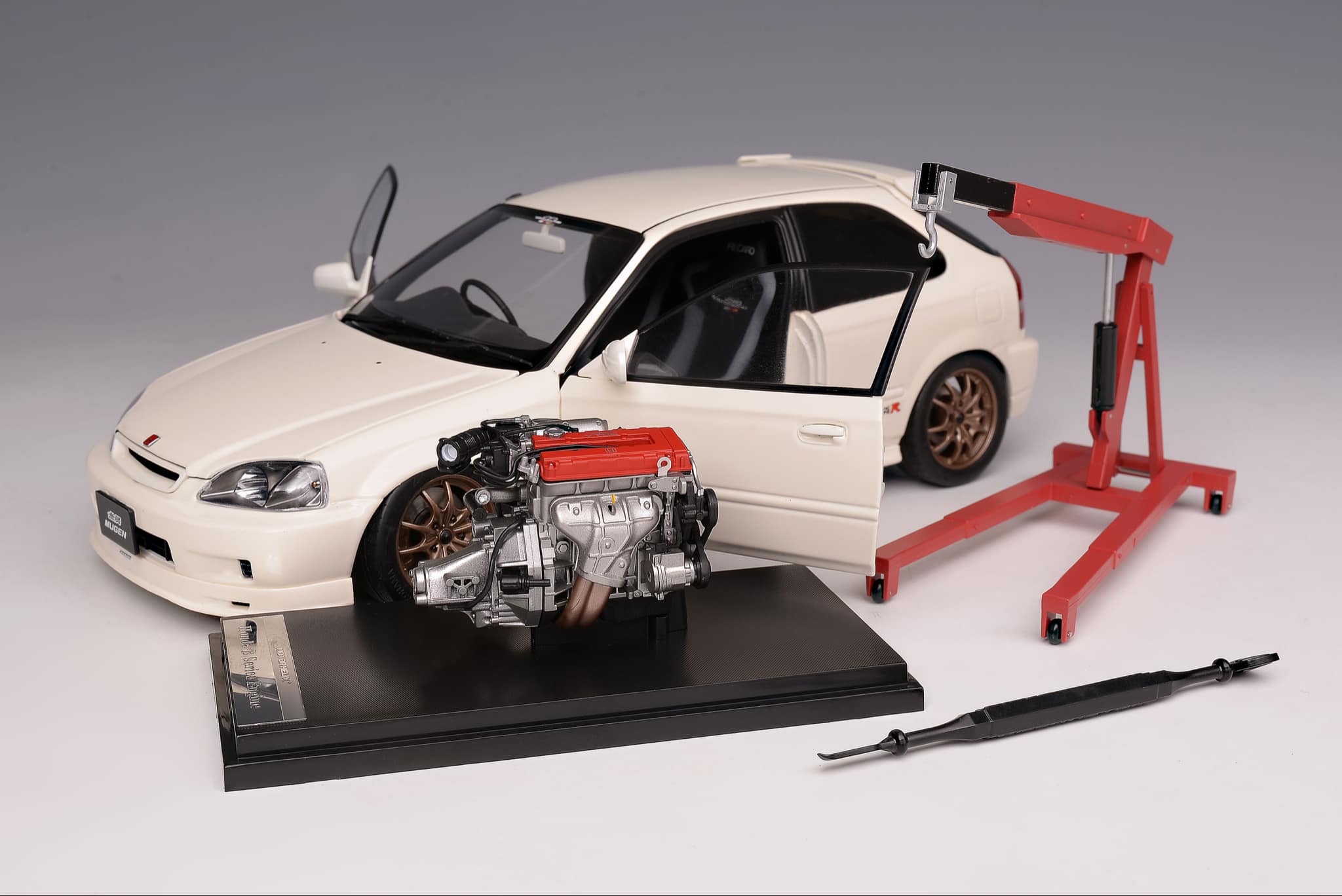 MotorHelix 1:18 Scale Diecast Model - Honda Civic Type R (EK9) MUGEN Championship White - Collectible Car for Display, Gift & Racing Enthusiasts - Perfect for Home Office Decoration, Car Shows & Model Collections