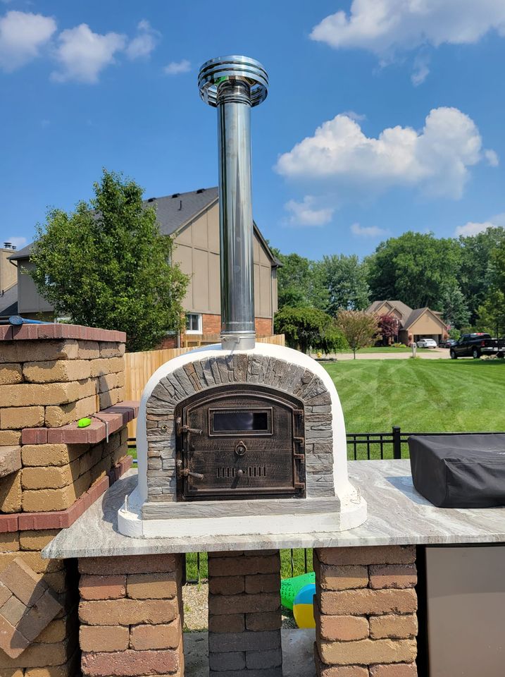 Premium VENTURA PRETO Wood Fired Pizza Oven - Best Selling Outdoor Pizza Maker for Backyard, Patio & Camping | Perfect for Home Chefs & Outdoor Cooking Enthusiasts
