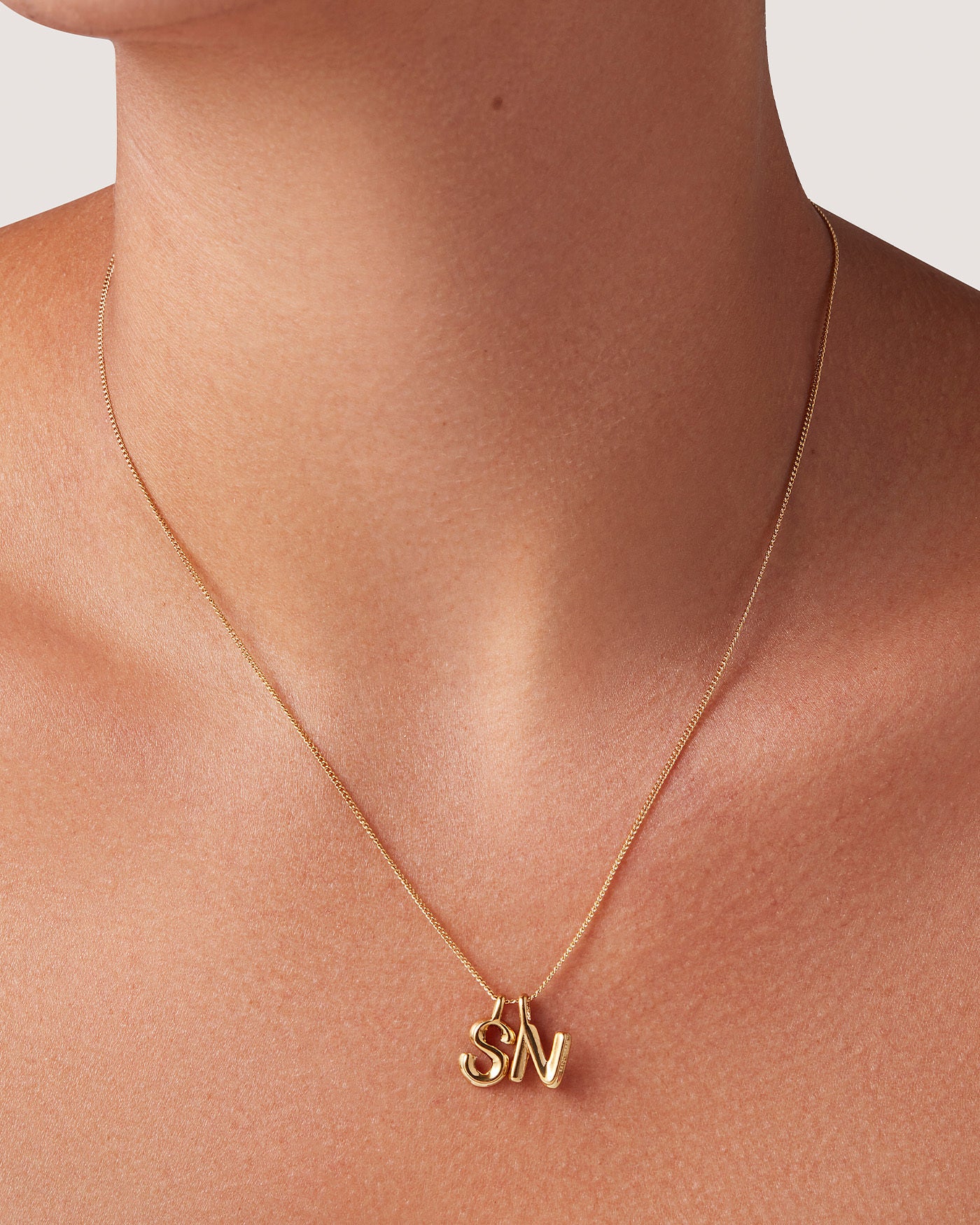 Personalized Monogram Necklace for Women - Custom Initial Pendant Jewelry Gift for Her - Perfect for Birthdays, Anniversaries & Special Occasions