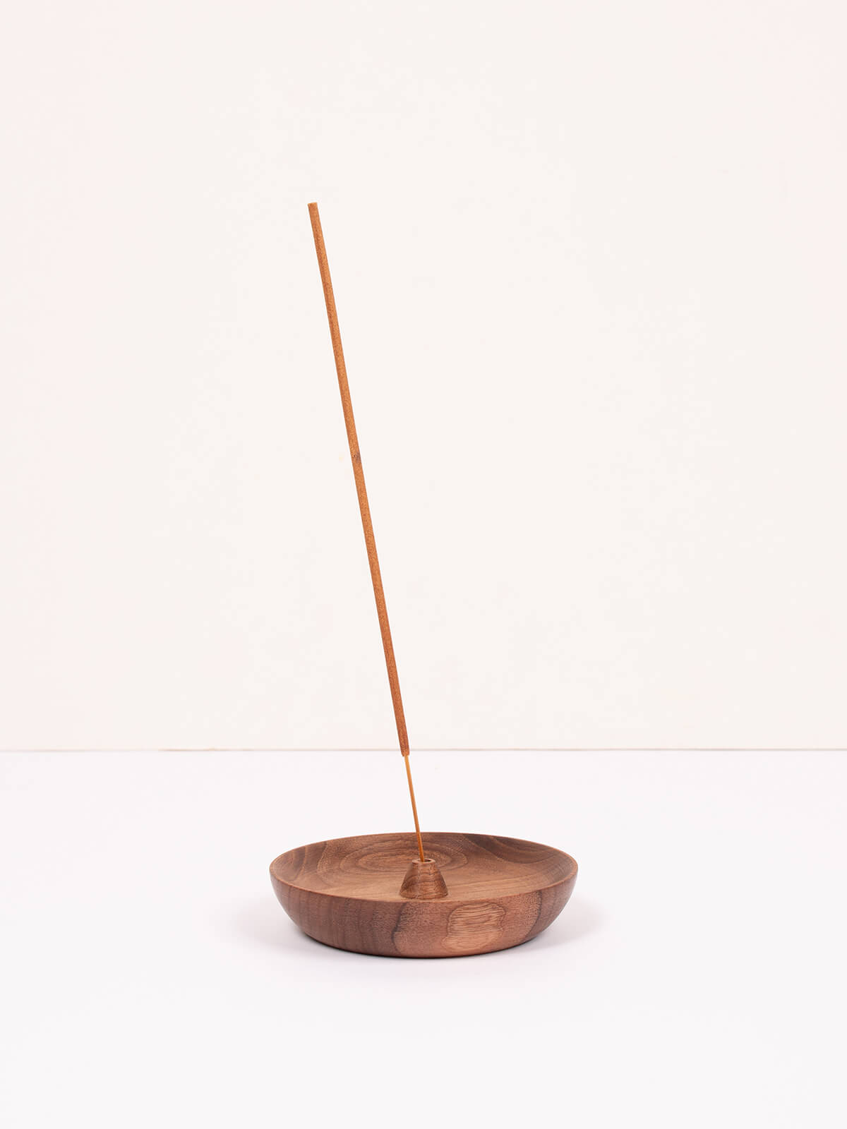 Handcrafted Walnut Wood Incense Holder for Aromatherapy | Natural Home Decor & Meditation Accessory | Perfect for Yoga, Relaxation and Spiritual Practices