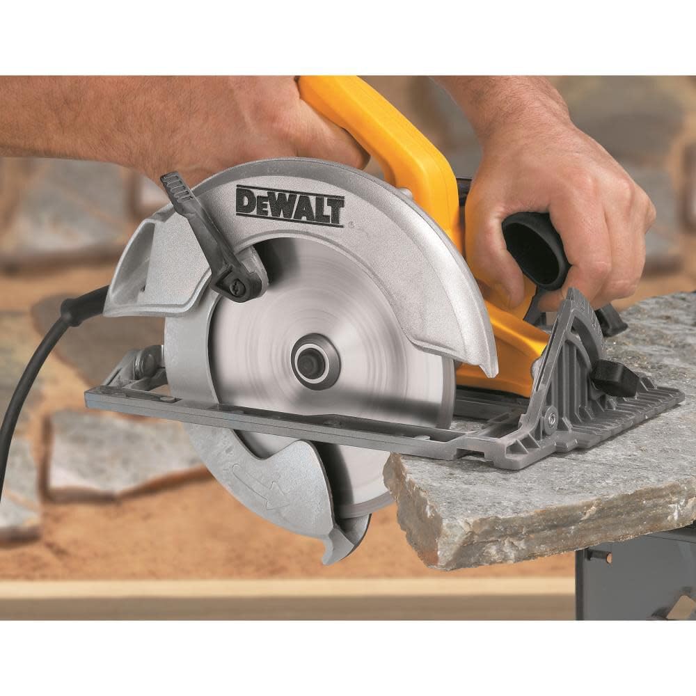 DEWALT DW4712B 7-Inch Diamond Blade for Masonry - High Performance Cutting Disc for Brick, Block, and Concrete - Perfect for Construction, Renovation, and DIY Projects