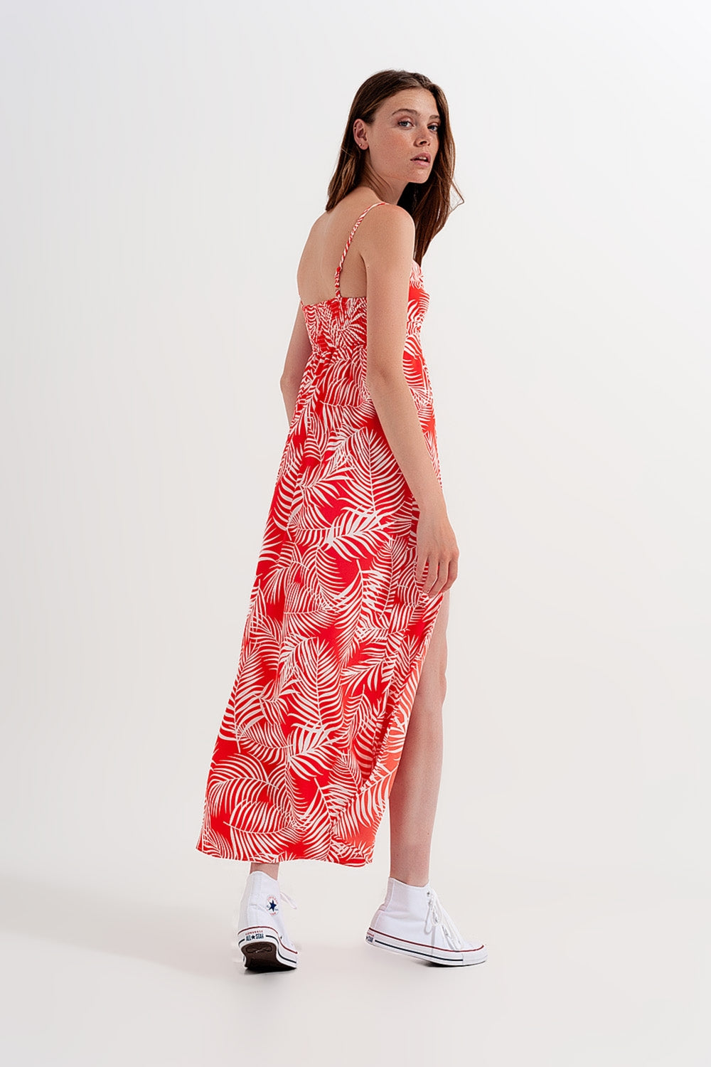 Elegant Red Long Split Leaf Print Robe for Women - Perfect for Loungewear, Spa Days, and Relaxing at Home