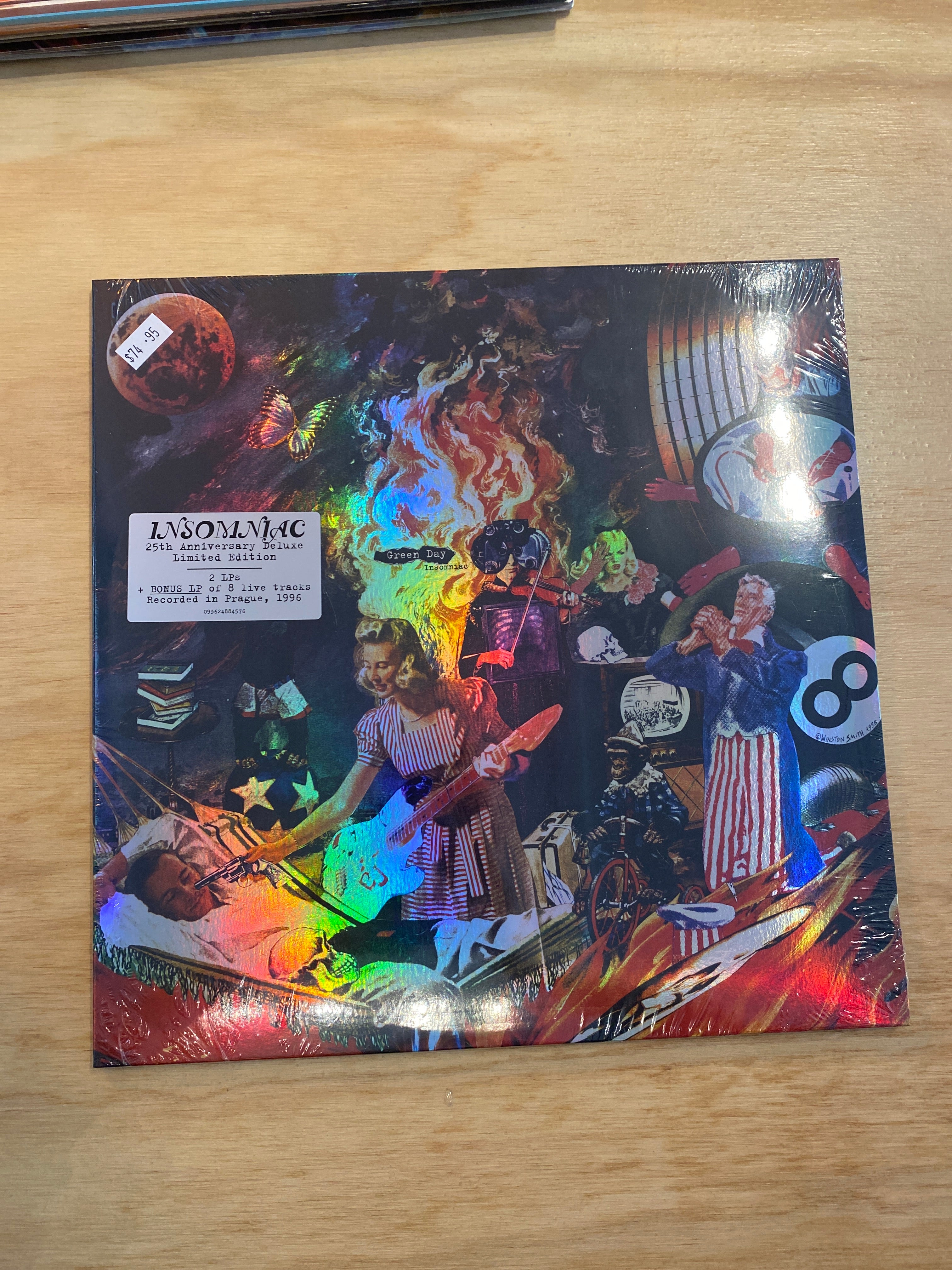 Green Day - Insomniac 25th Anniversary Edition Vinyl Record | Limited Collector's Edition | Perfect for Punk Rock Fans & Vinyl Collectors | Great for Home Listening, Gifts & Music Enthusiasts
