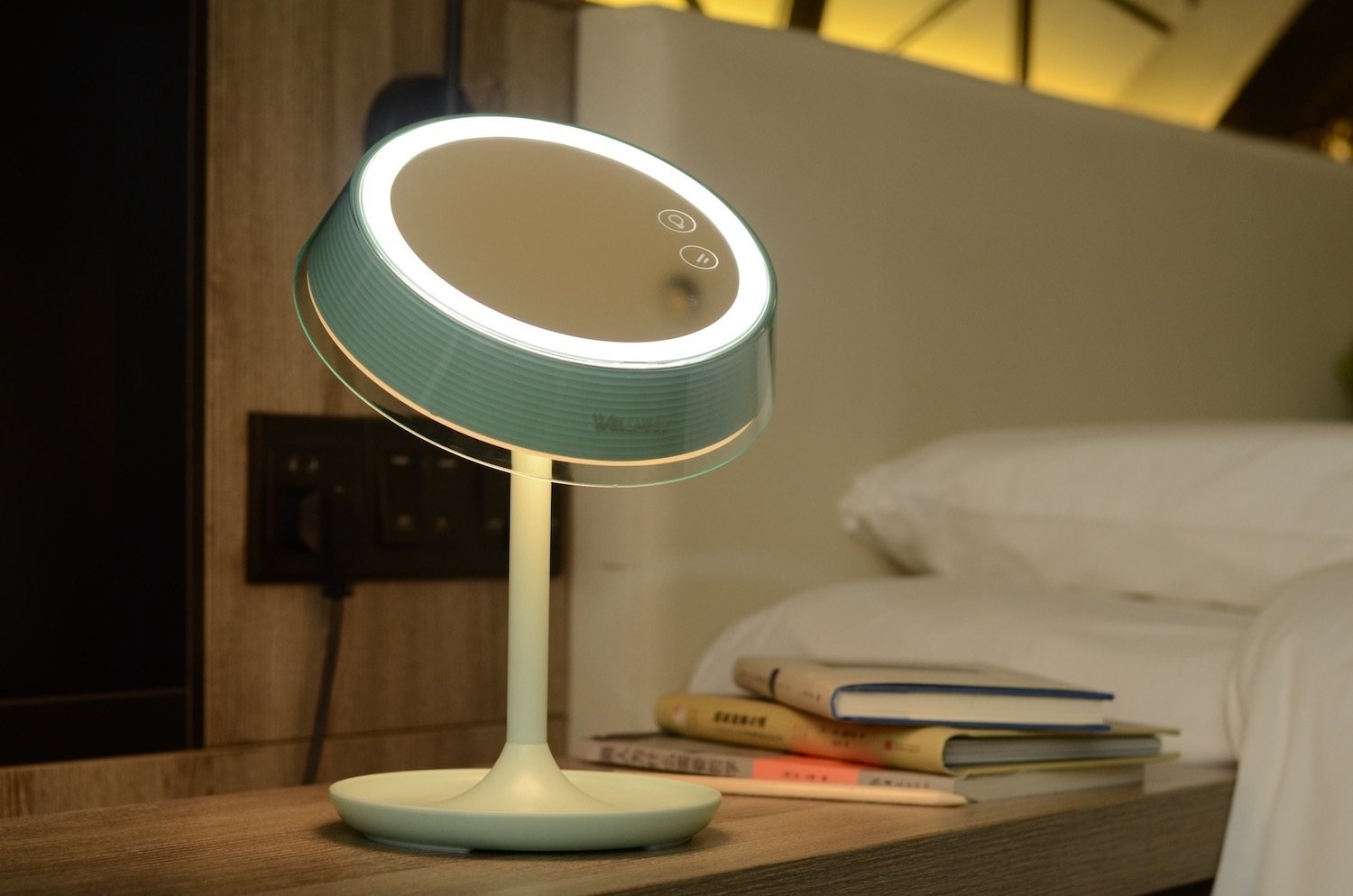 4-in-1 LED Makeup Mirror with Adjustable Lighting Modes - HD Vanity Mirror with Makeup Light, Table Lamp & Night Light (Green) - Perfect for Home Beauty Station, Bedroom Vanity & Travel