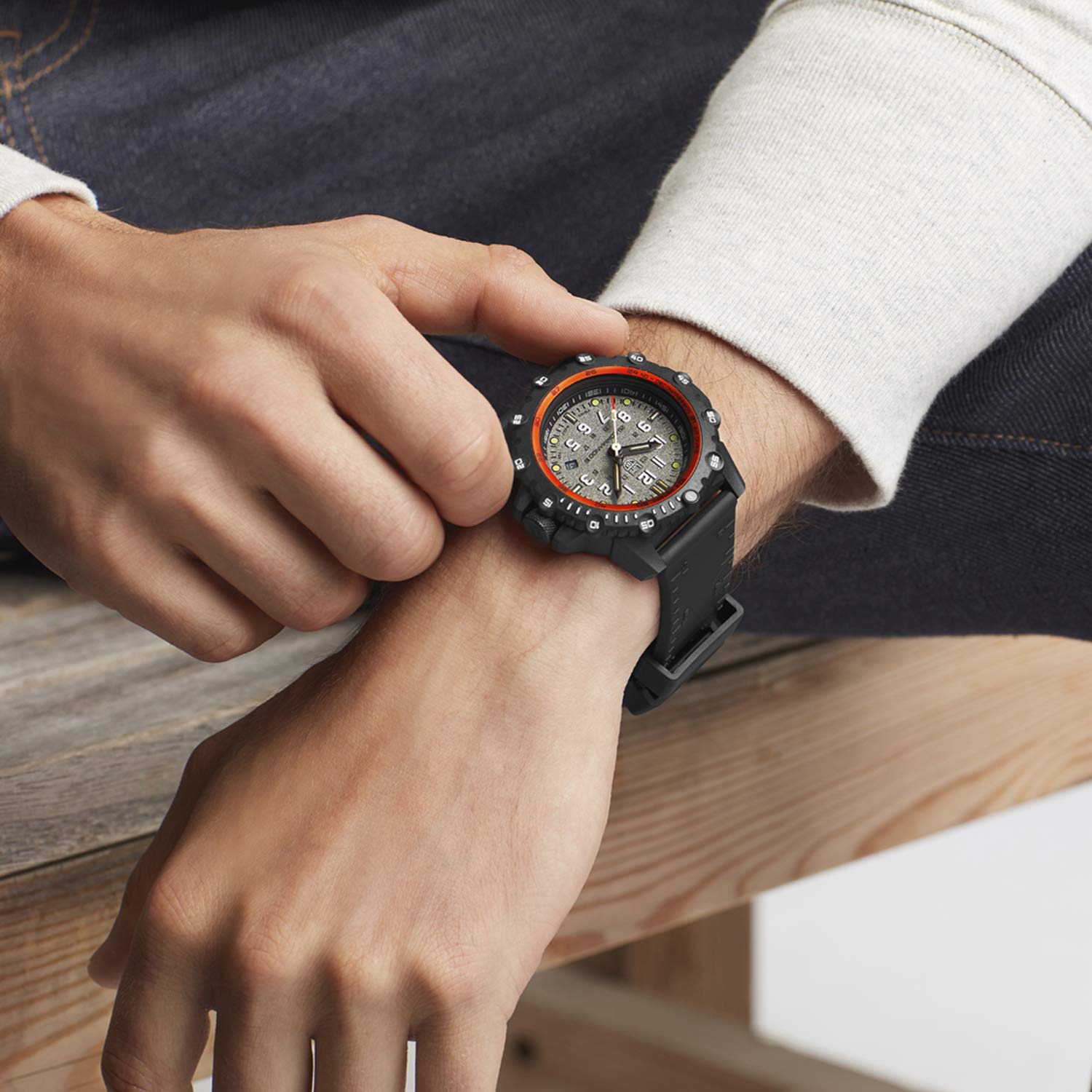 Luminox Commando Frogman XS.3301 Men's Military Dive Watch - 46mm Black/Grey, Date Function, 200m Water Resistant, Sapphire Crystal Glass | Perfect for Scuba Diving, Outdoor Adventures & Tactical Operations