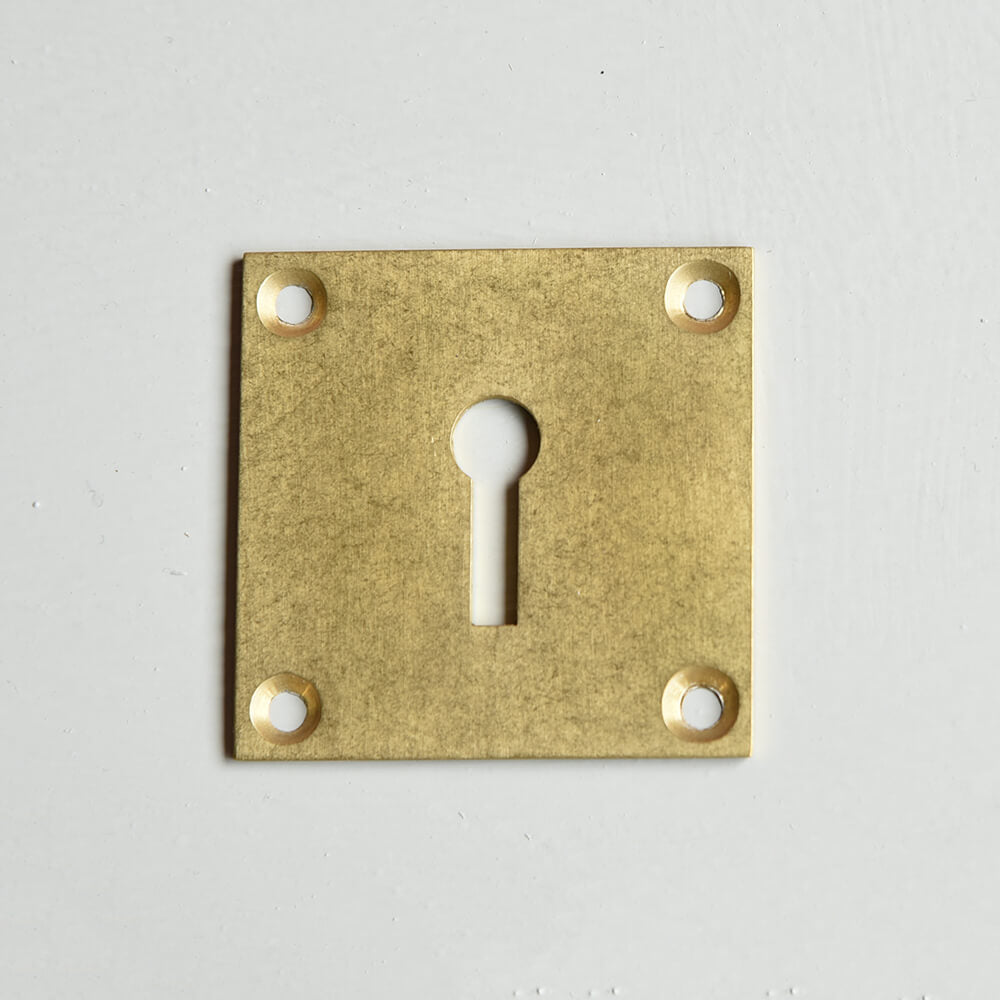 Vintage Aged Brass Square Escutcheon Plate - Classic Cabinet & Door Hardware for Home Decor | Perfect for Kitchen Cabinets, Bathroom Doors & Furniture Restoration