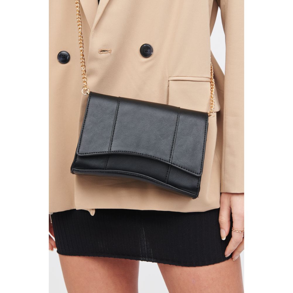 Chenta Crossbody Bag for Women - Stylish & Lightweight Shoulder Purse - Perfect for Travel, Shopping & Everyday Use