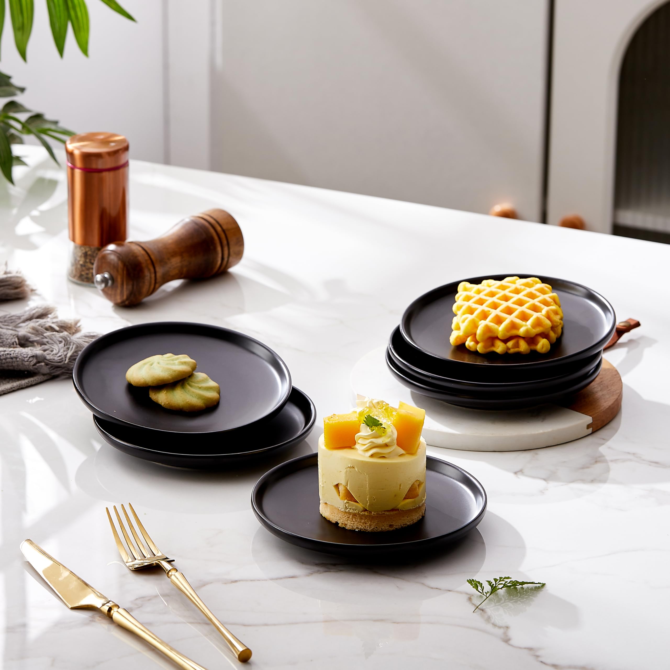 Matte Ceramic Appetizer Plates 6 Inch - Set of 4 Small Mini Dessert Plates, Microwave & Oven Safe - Perfect for Snacks, Bread, Butter, Pie, Cake & Cat Dishes (Black) - Ideal for Dinner Parties, Tea Time & Pet Feeding