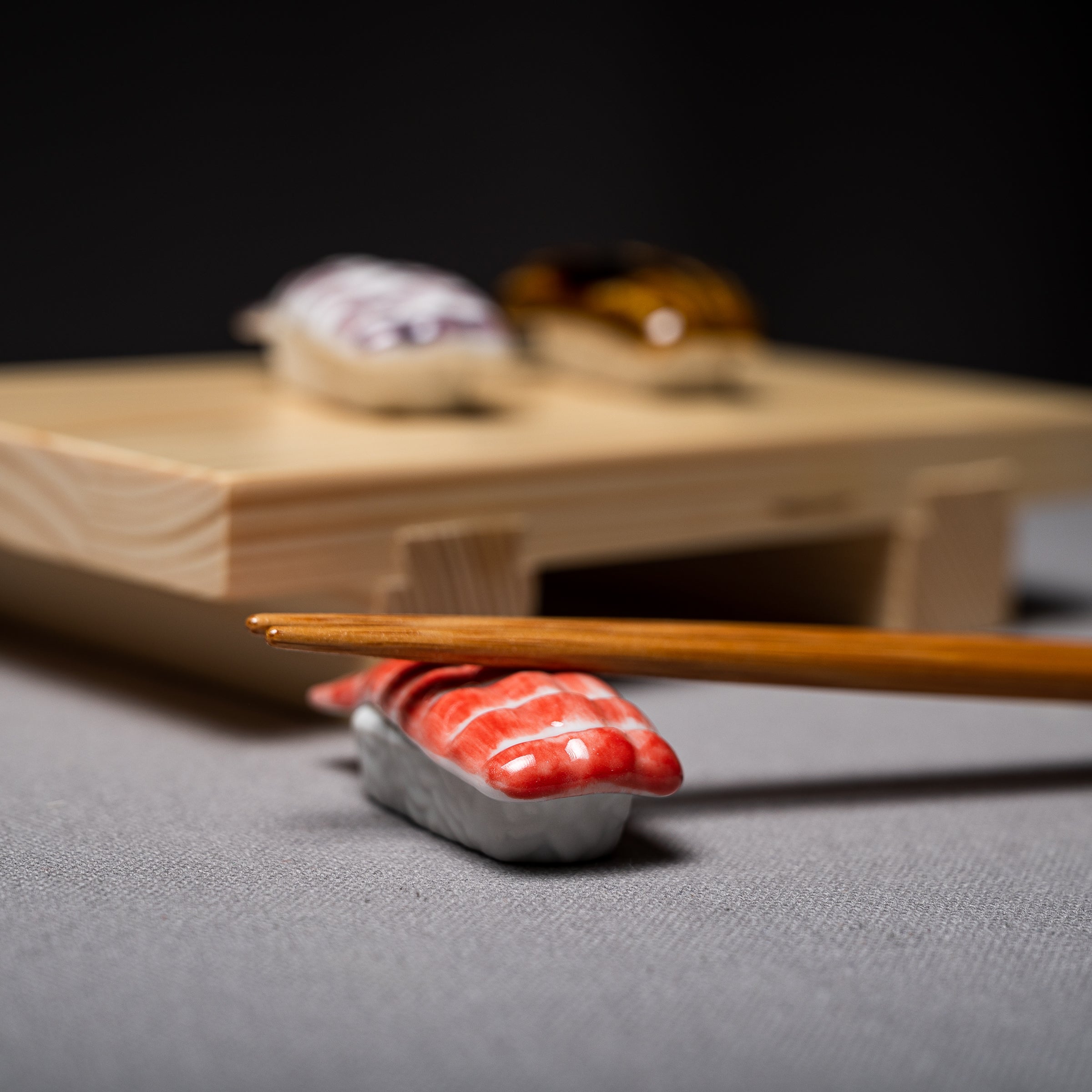 Premium Sushi Nigiri Chopstick Rest - Elegant Single Piece for Japanese Dining, Sushi Parties & Asian Tableware Decor