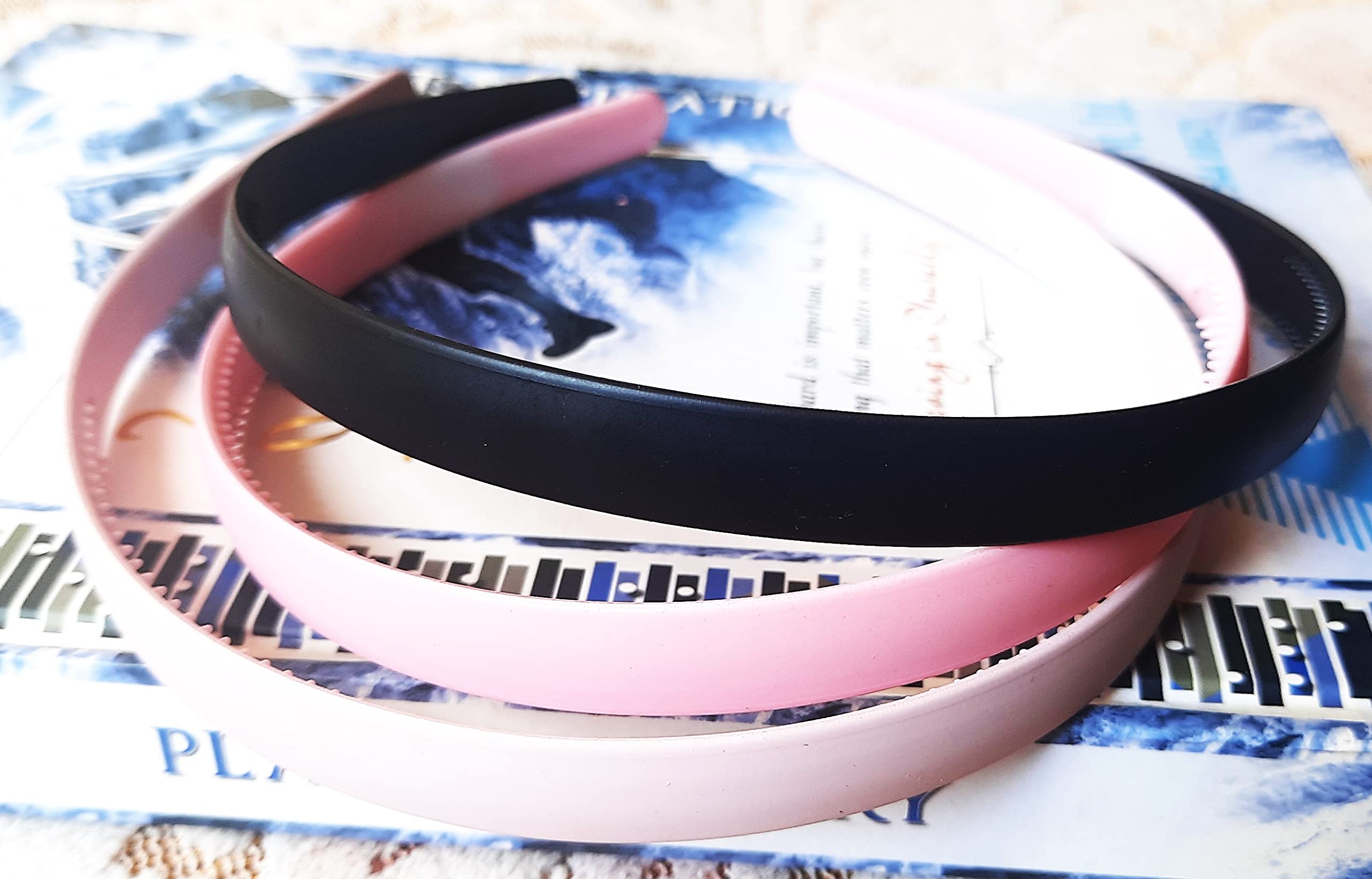 Stylish Wavy Hair Comb Headband - Black & Brown Elastic Hair Bands Set of 6 | Matte & Shiny Hair Hoop Accessories for Girls | Perfect for School, Parties & Everyday Wear